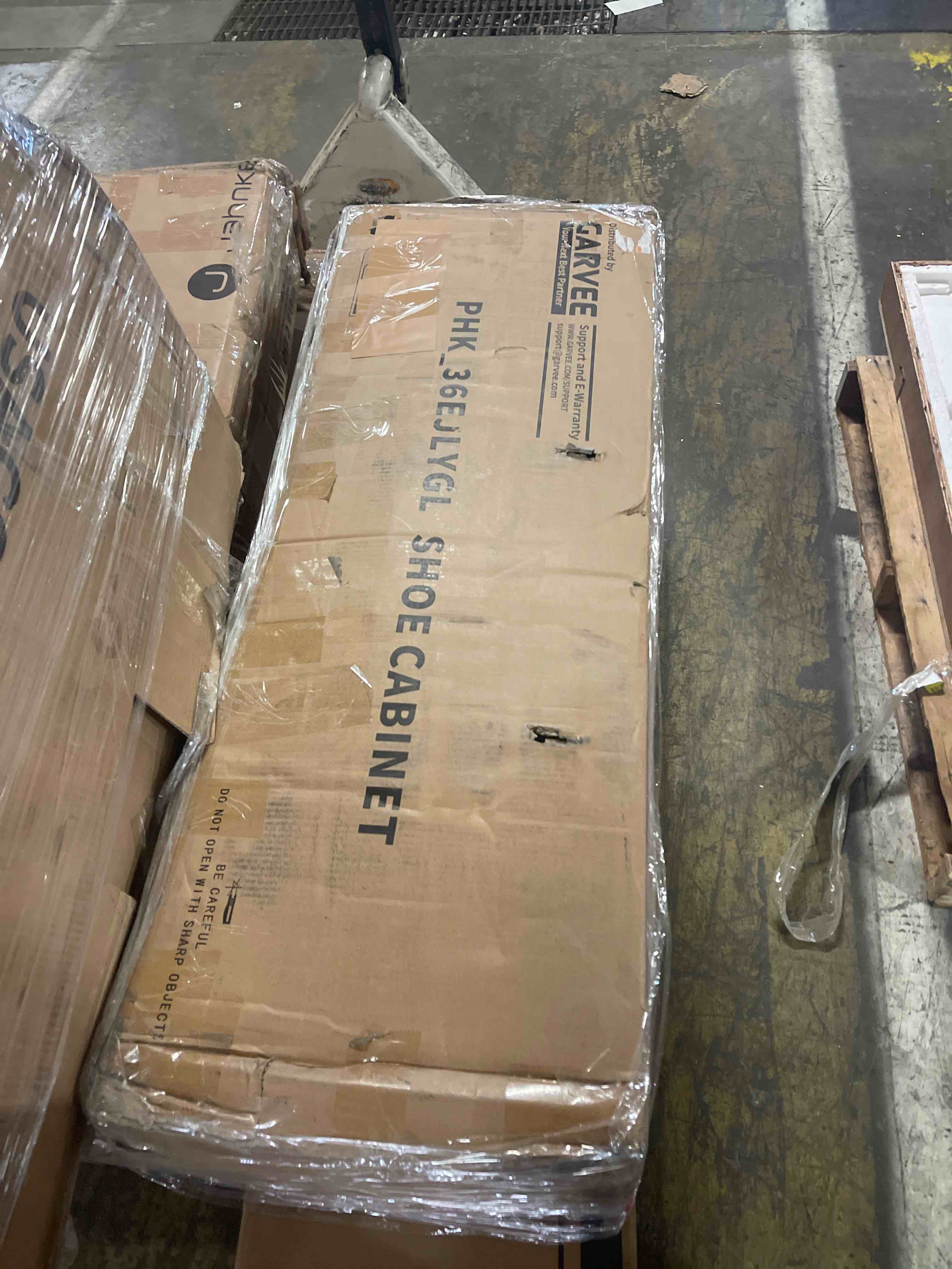 https://s3.amazonaws.com/lotting-images-prod/phillipi/PPE5039151_1780506495670.jpeg