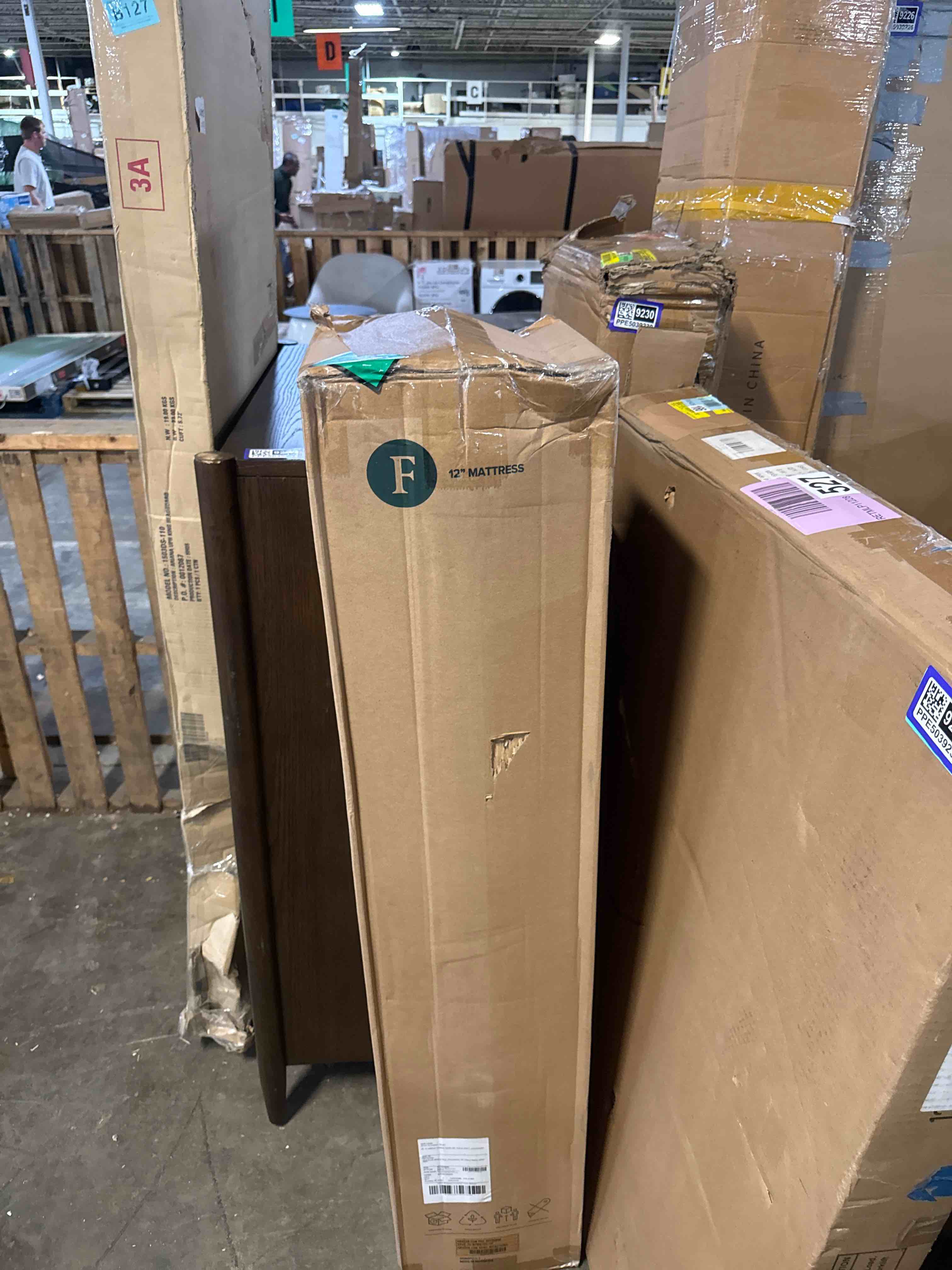 https://s3.amazonaws.com/lotting-images-prod/phillipi/PPE5039235_1780515648011.jpeg
