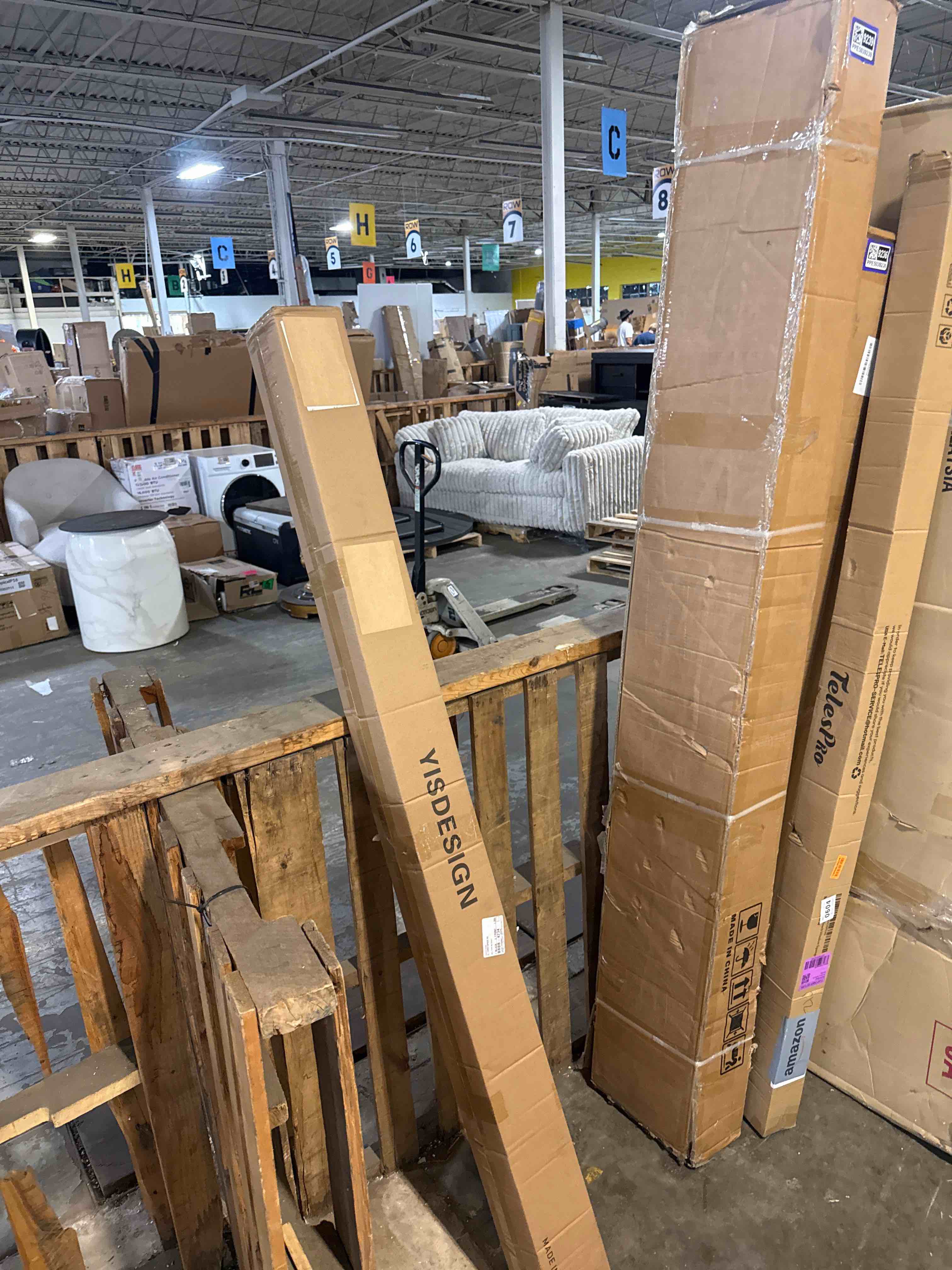 https://s3.amazonaws.com/lotting-images-prod/phillipi/PPE5039240_1780516792006.jpeg