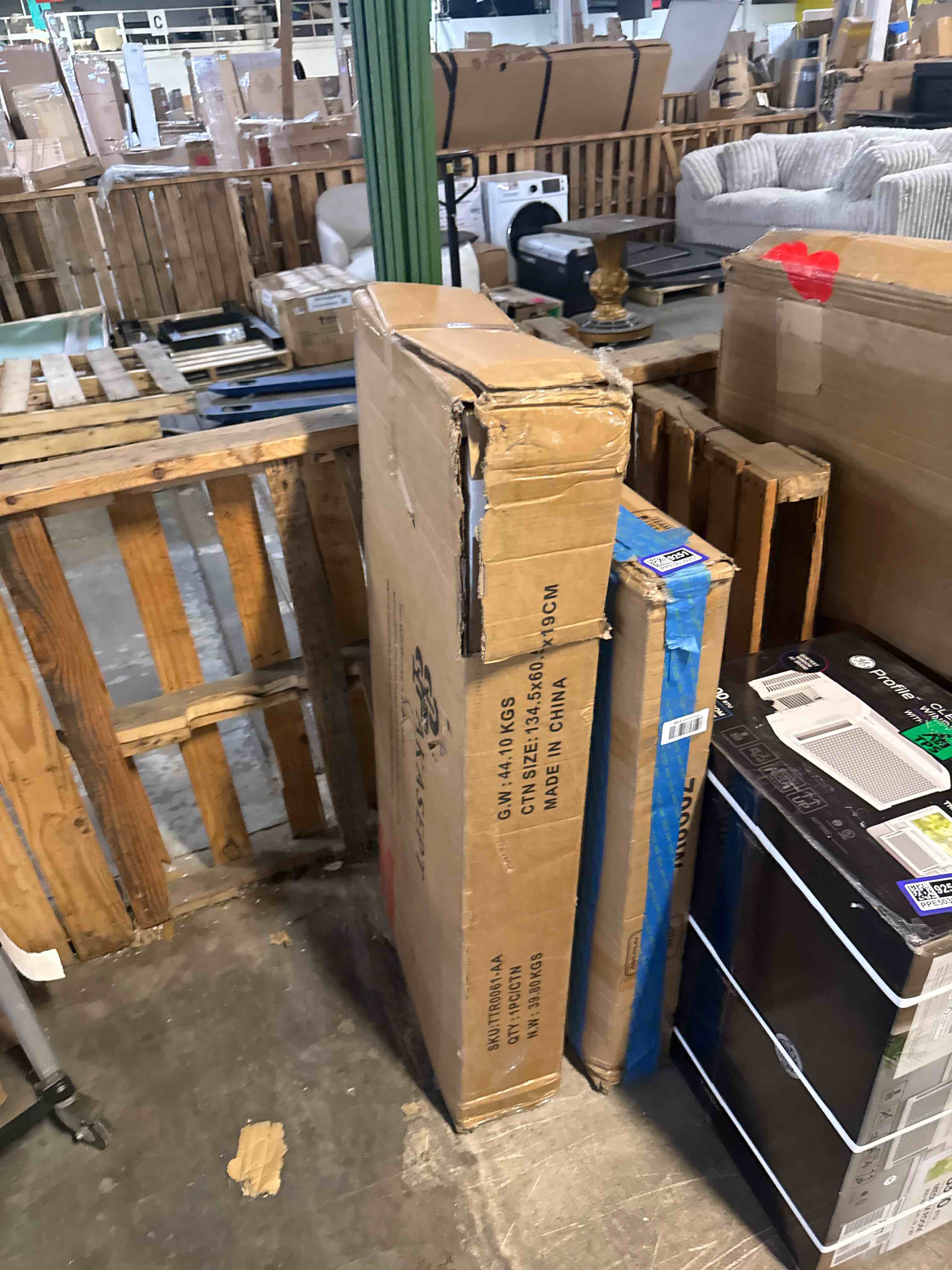 https://s3.amazonaws.com/lotting-images-prod/phillipi/PPE5039253_1780519711430.jpeg