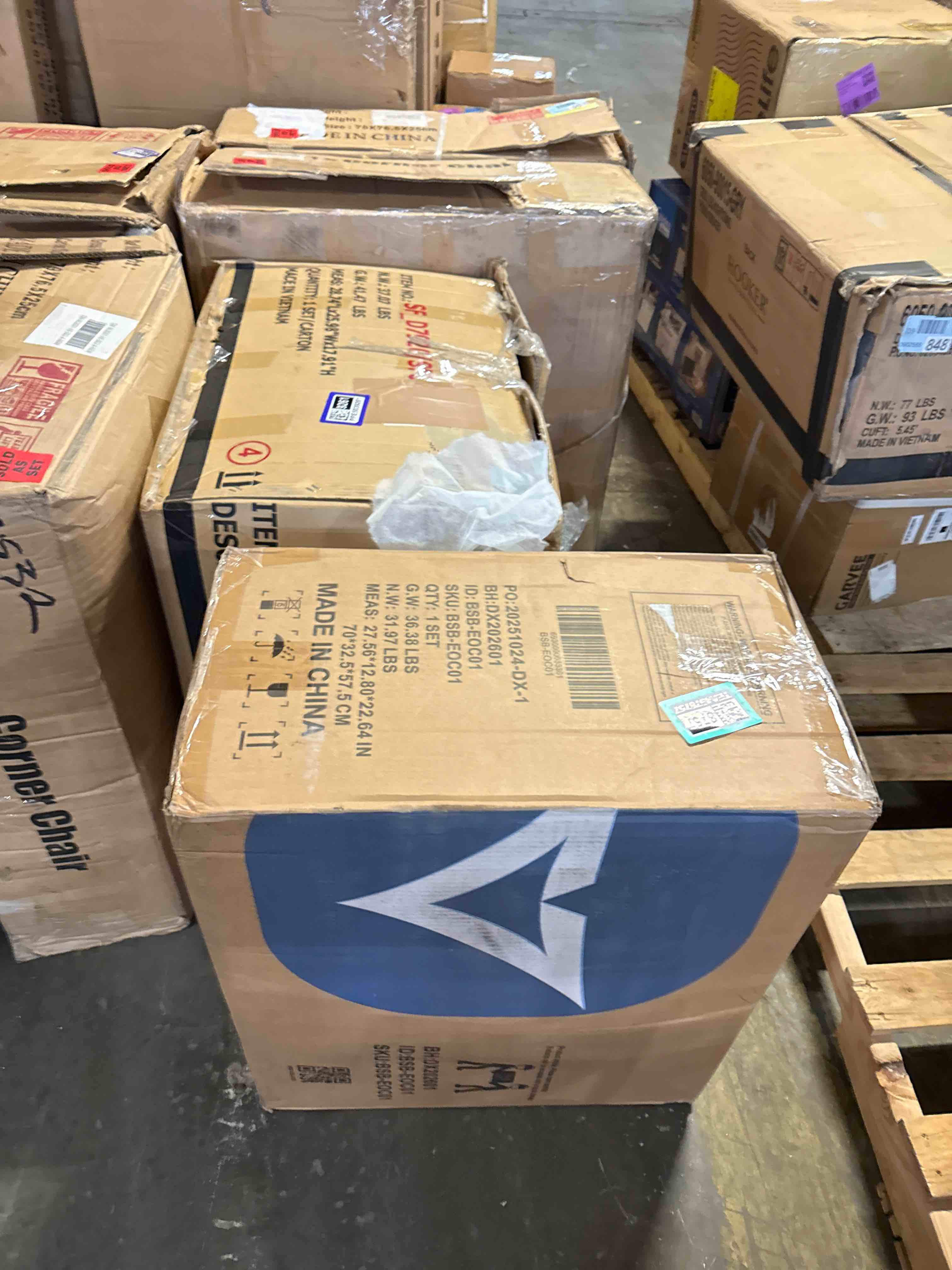 https://s3.amazonaws.com/lotting-images-prod/phillipi/PPE5039271_1780585979071.jpeg