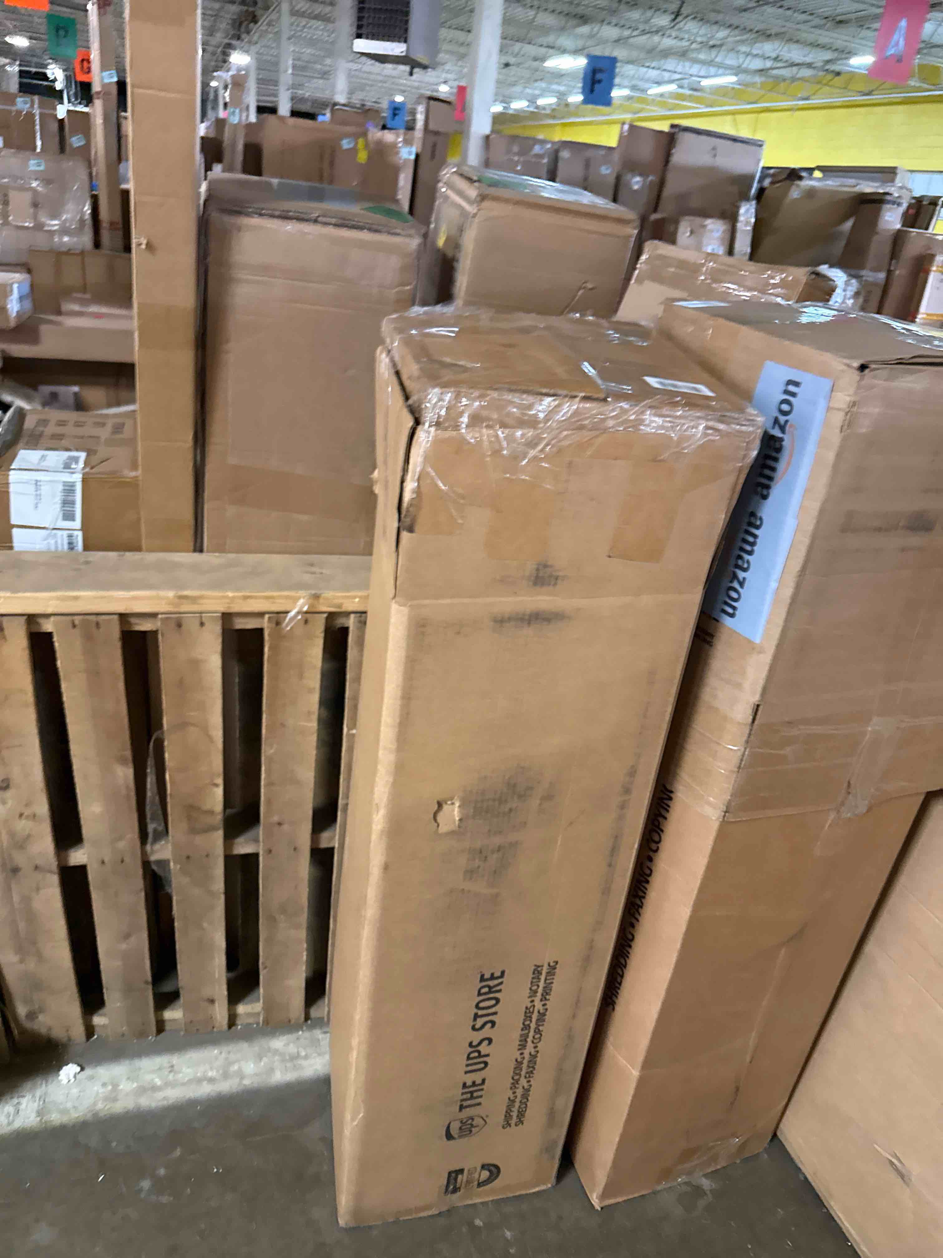https://s3.amazonaws.com/lotting-images-prod/phillipi/PPE5039294_1780936153973.jpeg