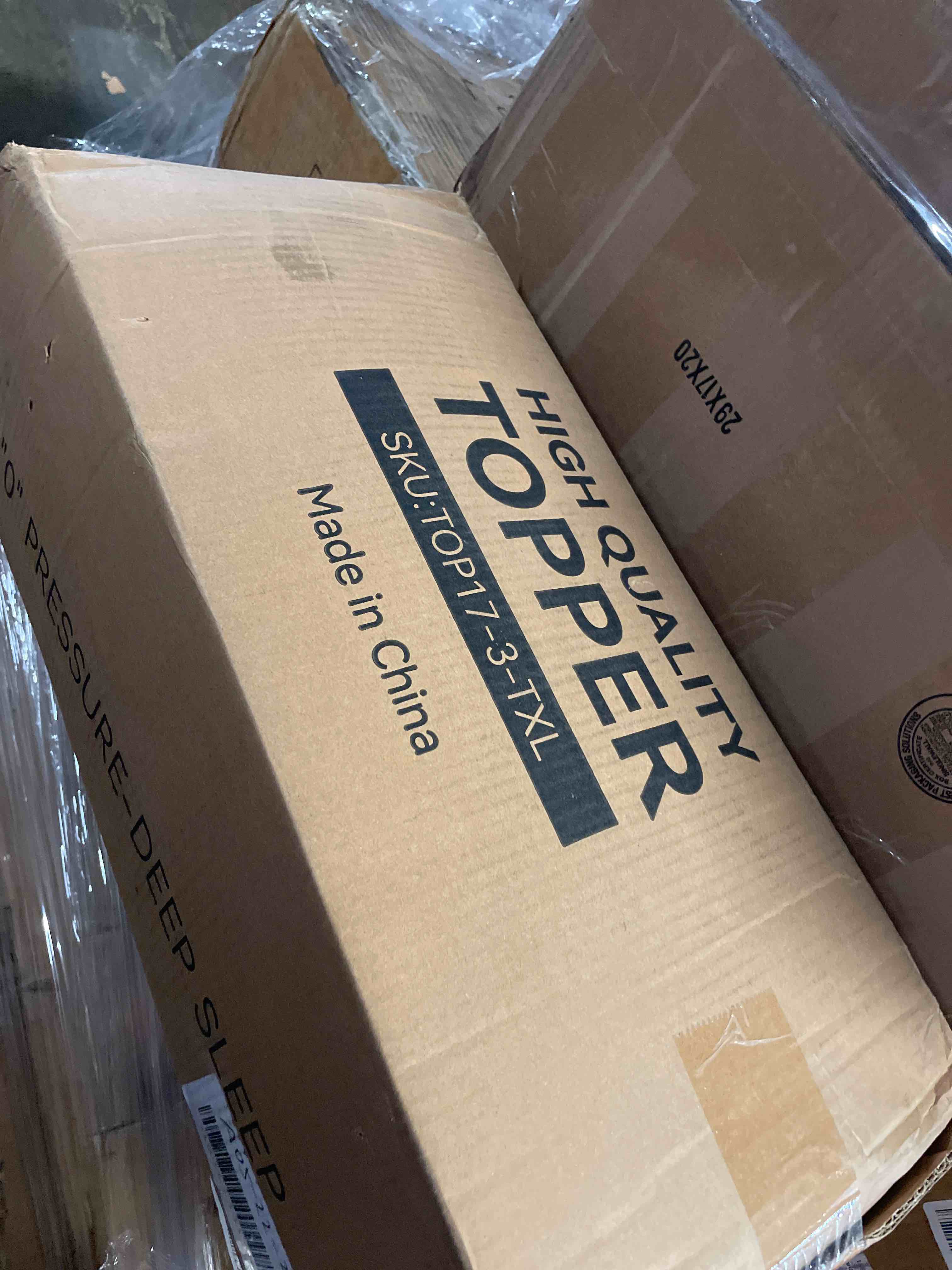 Condition photo showing New/Like New for mattress topper twin xl size, cooling extra thick breathable viscose made from bamboo mattress pad, soft quilted fitted mattress cover with 1000 gsm down alternative fill (8-21”deep pocket) white twin xl