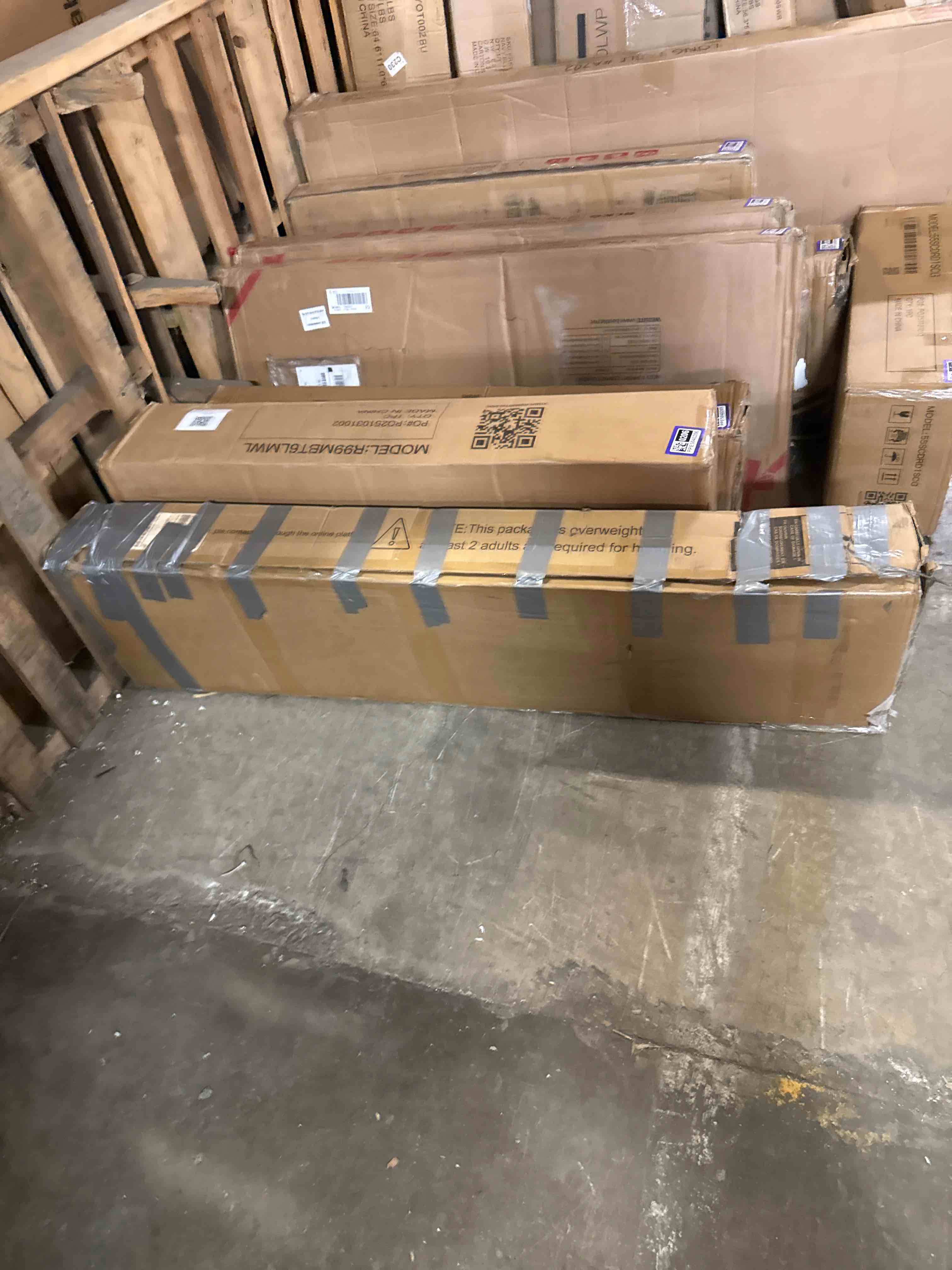 Condition photo showing Good Condition for aecojoy ss16334gy outdoor storage cabinet