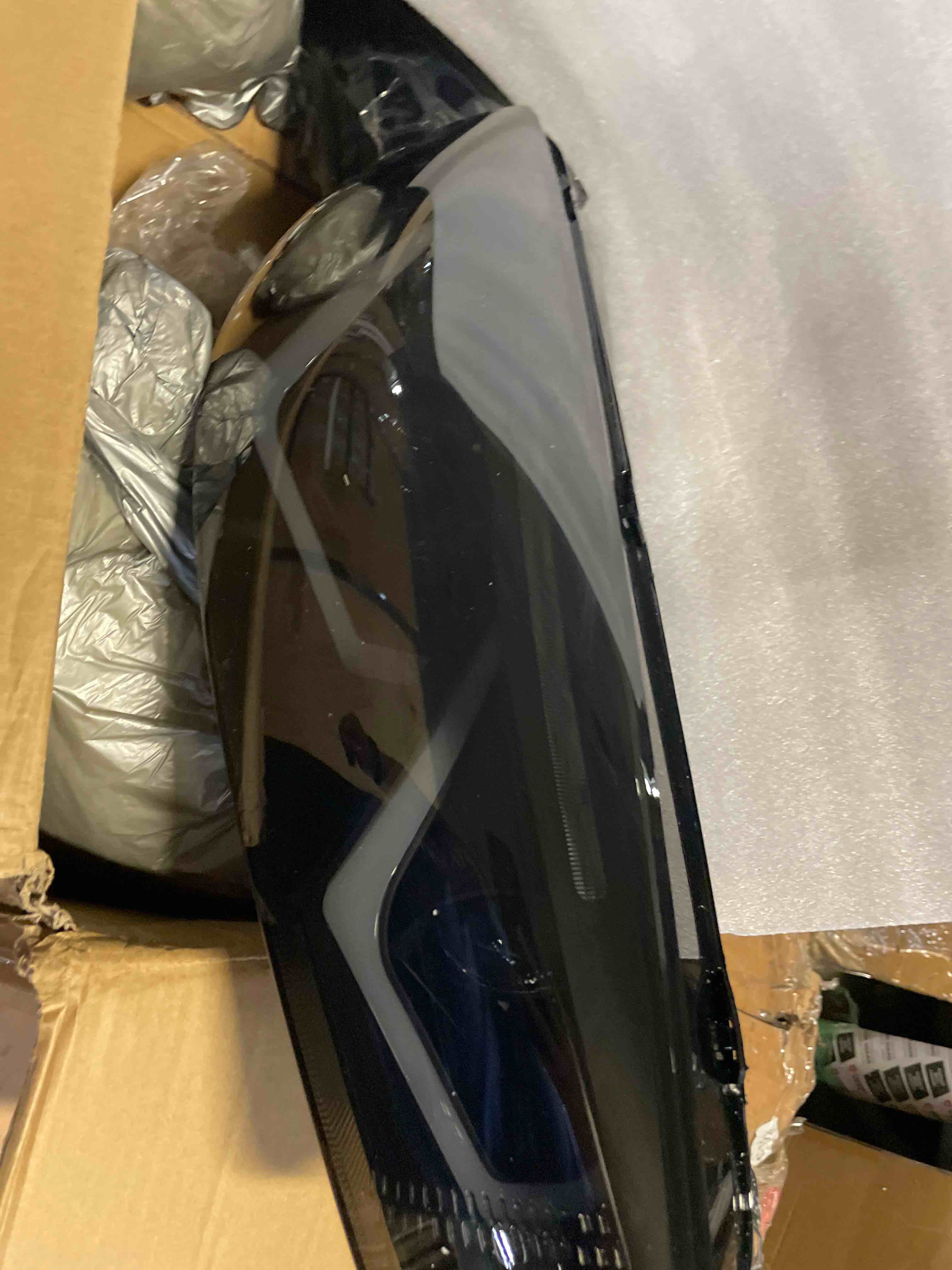 Condition photo showing New/Like New for pair of led drl headlights halogen projector headlight assembly compatible with 15-18 ford focus - clear corner
