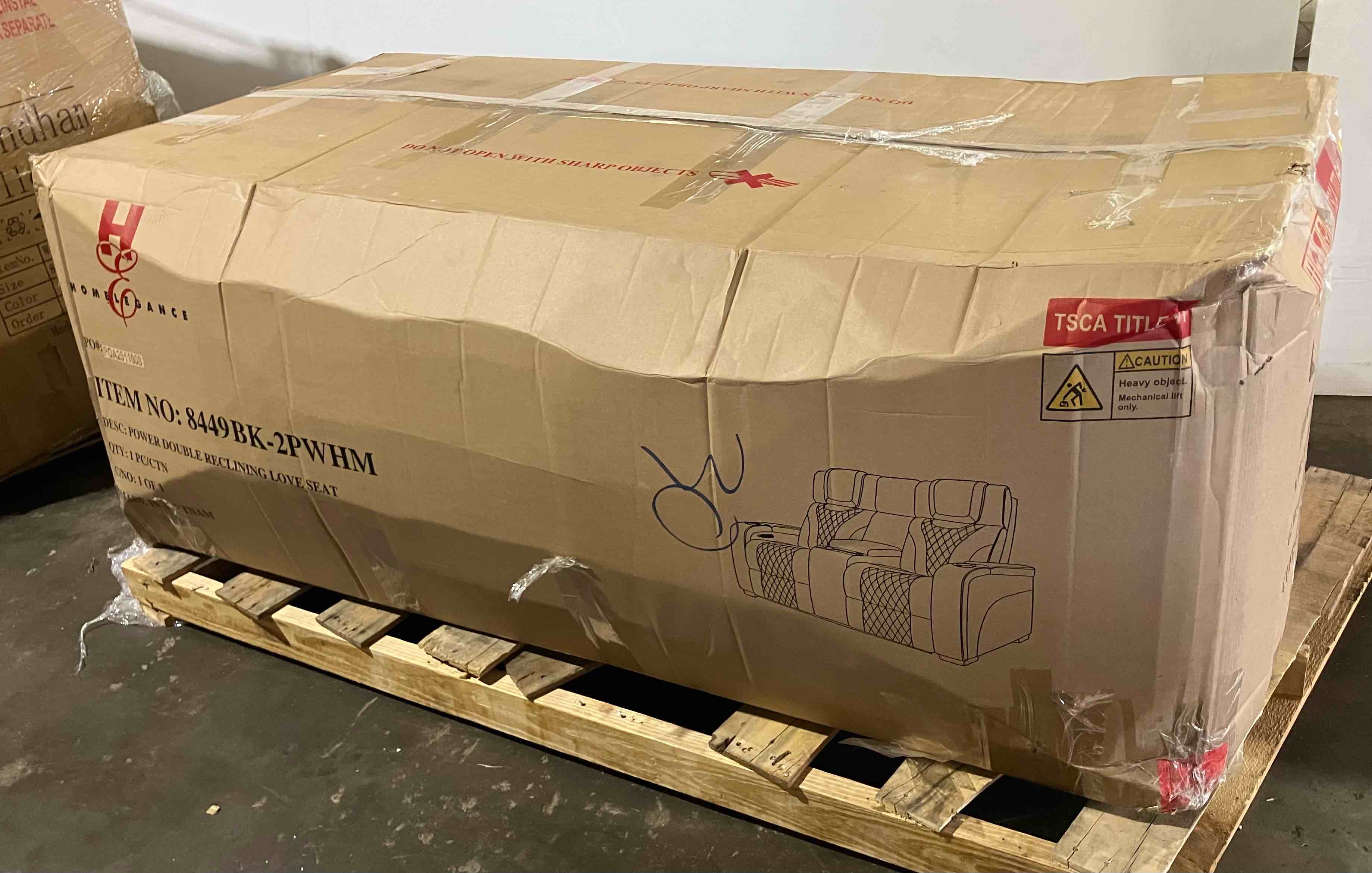https://s3.amazonaws.com/lotting-images-prod/phillipi/PPE5040352_1782833955619.jpeg