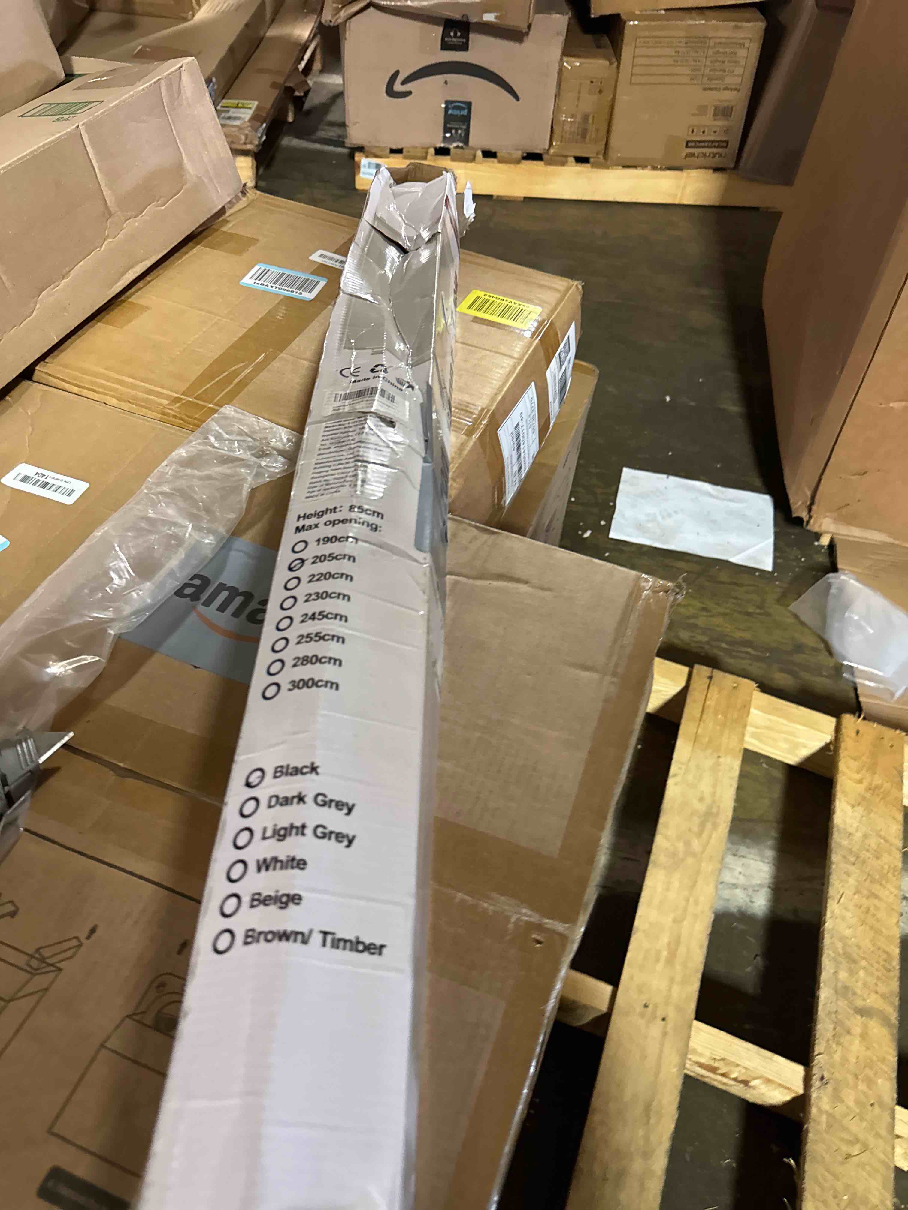 Condition photo showing New/Like New for reinforced 80 inch retractable baby gate extra wide baby gate for wide openings, indoor/outdoor retractable dog gate for doorway, mesh dog gate indoor prevent babies/pets from crawling under, black black 33" tall x 80" wide? with reinforced bar ?