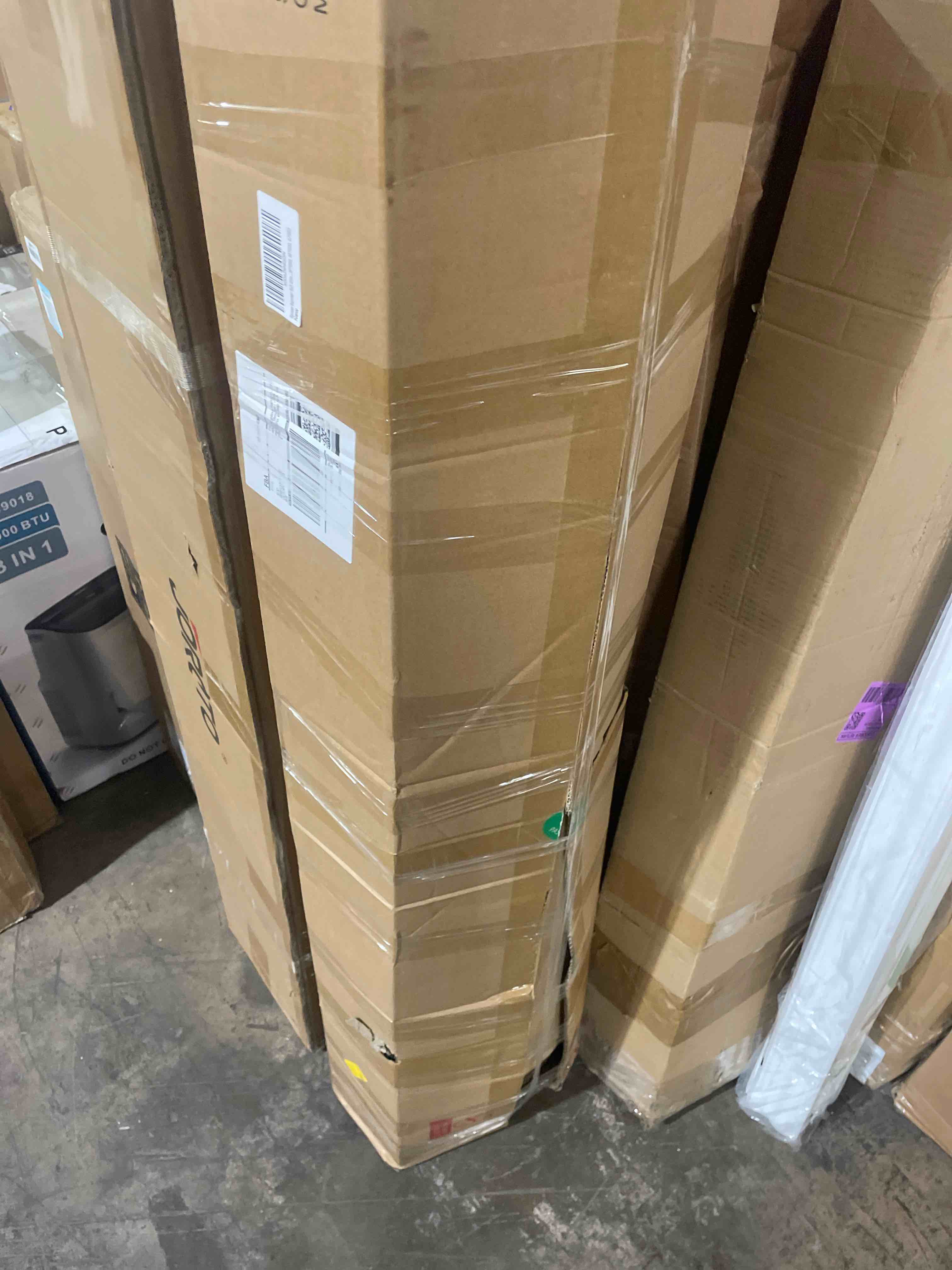 Condition photo showing Good Condition for spider farmer 5x5 grow tent, 60"x60"x80" with hook for controller, enlarged view window, removable floor tray, 1680d thicken mylar canvas for indoor hydroponic growing for sf7000 se7000 g7000