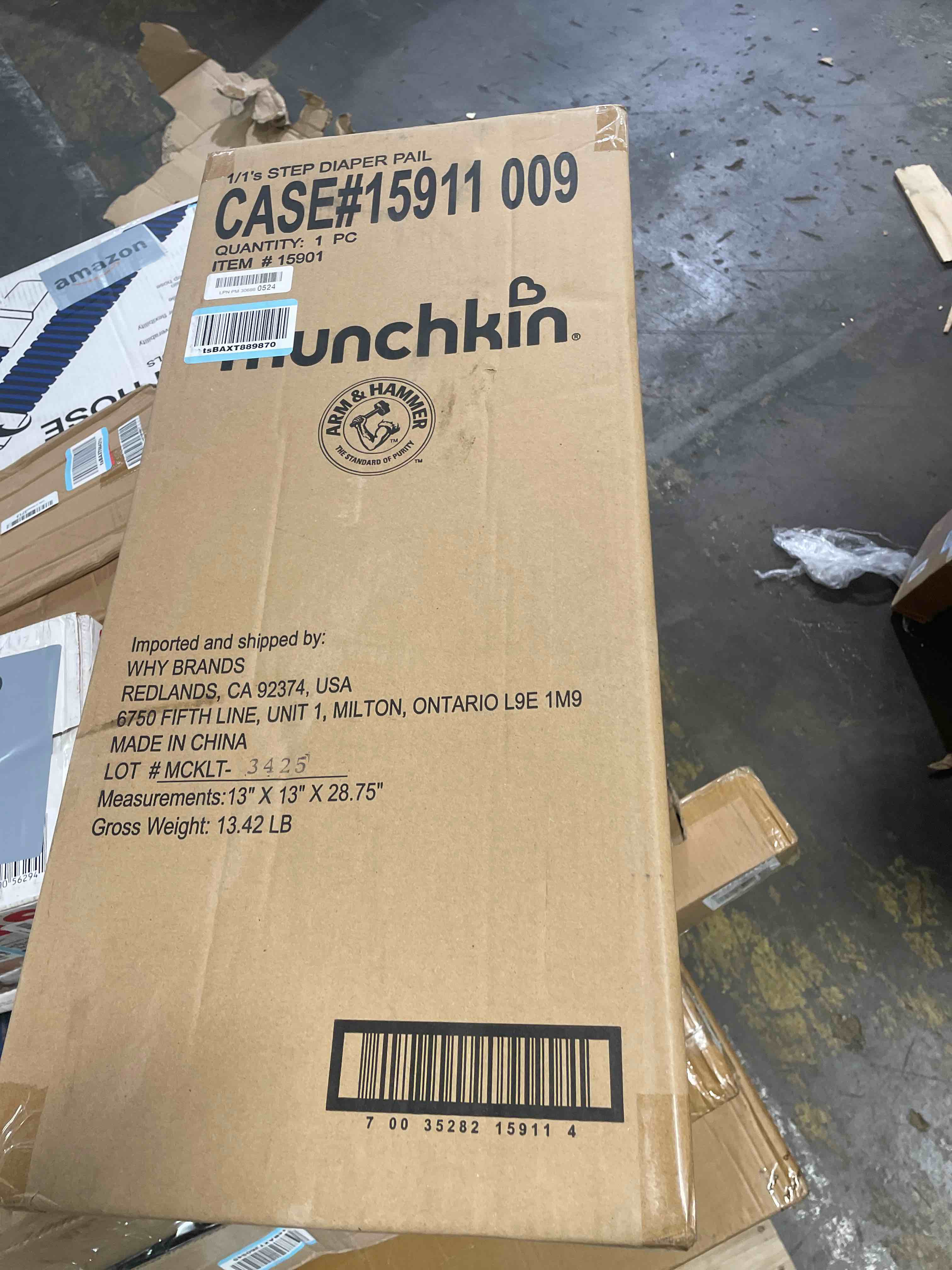 Condition photo showing New/Like New for munchkin® step™ diaper pail powered by arm & hammer, #1 in odor control, award-winning, includes 1 snap, seal & toss™ bag, 1 starter refill ring, and 1 puck™ baking soda cartridge