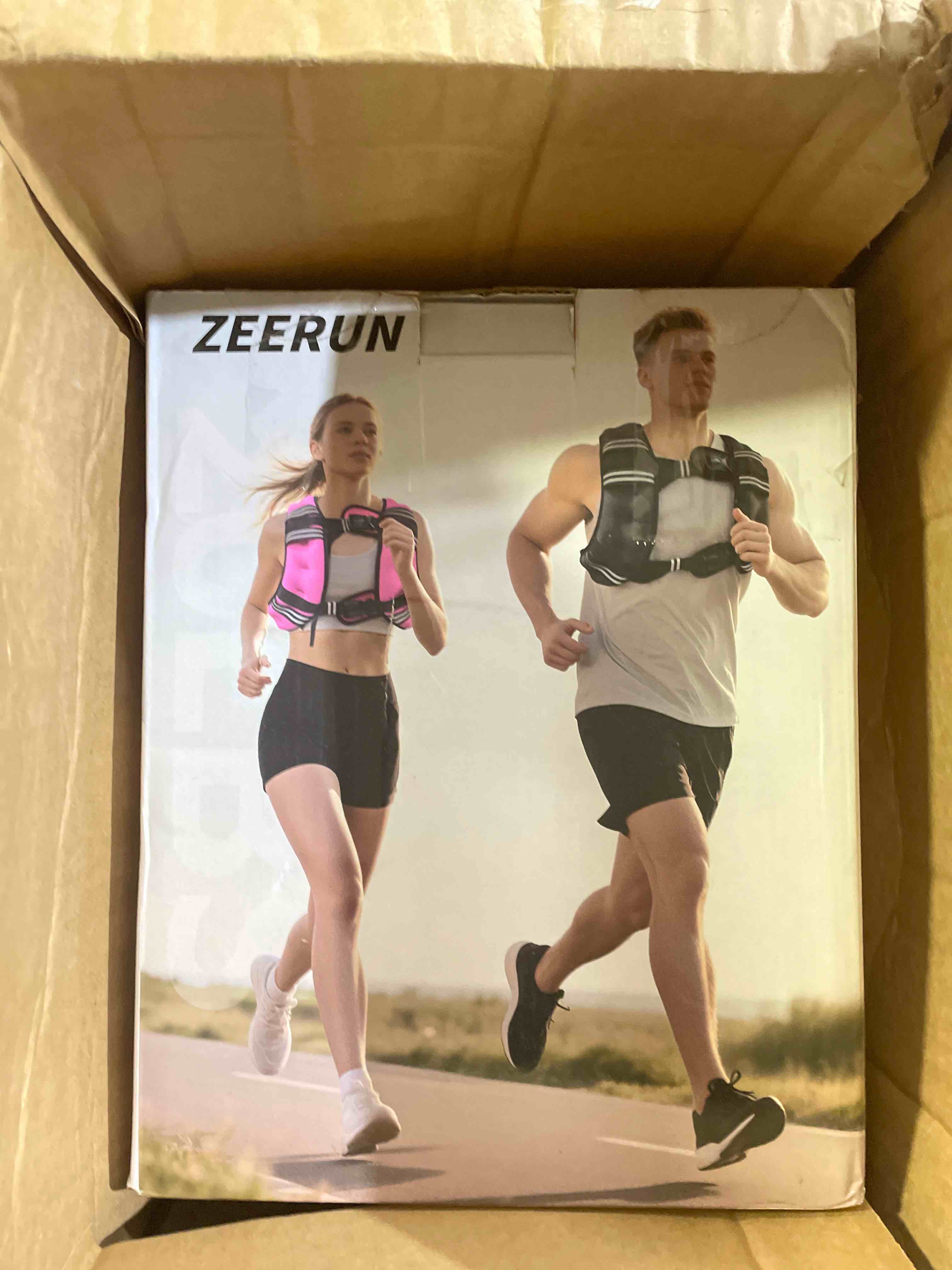 Condition photo showing New/Like New for zeerun weighted vest, 6lb/8lb/10lb/12lb/15lb/18lb/20lb/24lb/30lb for men women, reflective stripe adjustable buckle, comfortable durable rucking vest for walking running strength training 20 lb black
