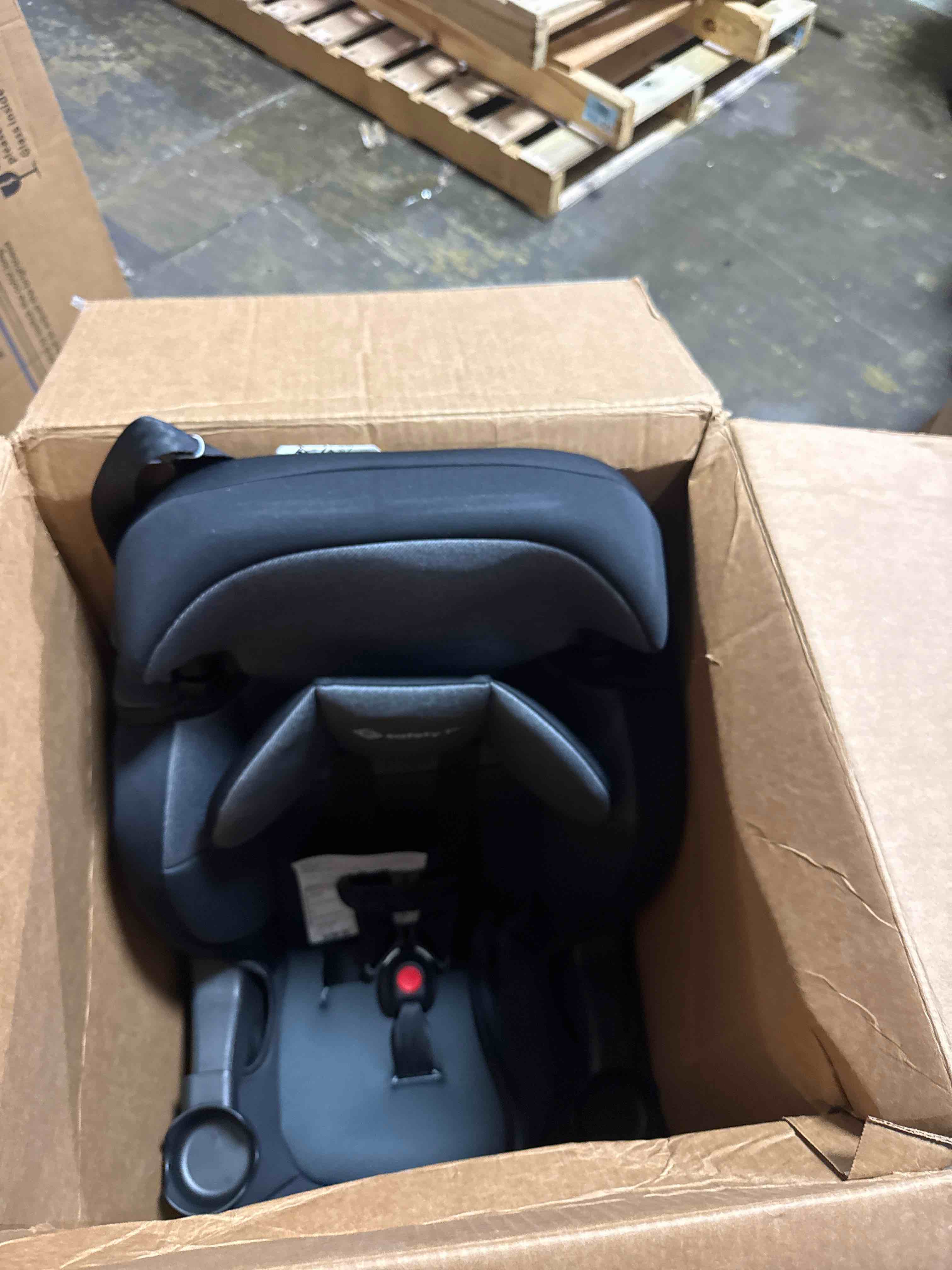 Condition photo showing New/Like New for safety 1st grand 2-in-1 booster car seat, converts from high back to belt-positioning booster, high back seat for kids 40-65, and belt-positioning 40-100 pounds, old soul