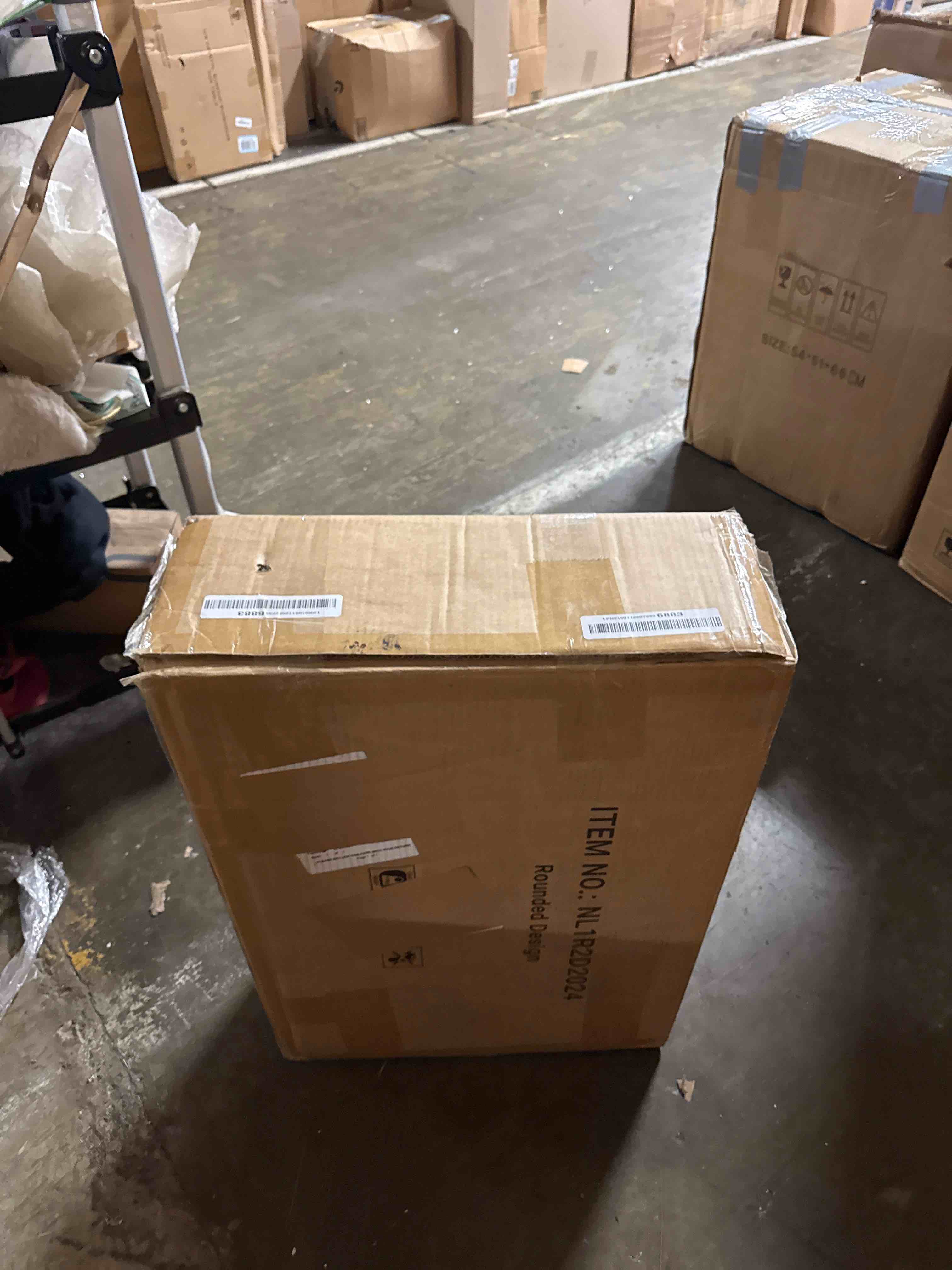 Condition photo showing New/Like New for round nightstand, natural