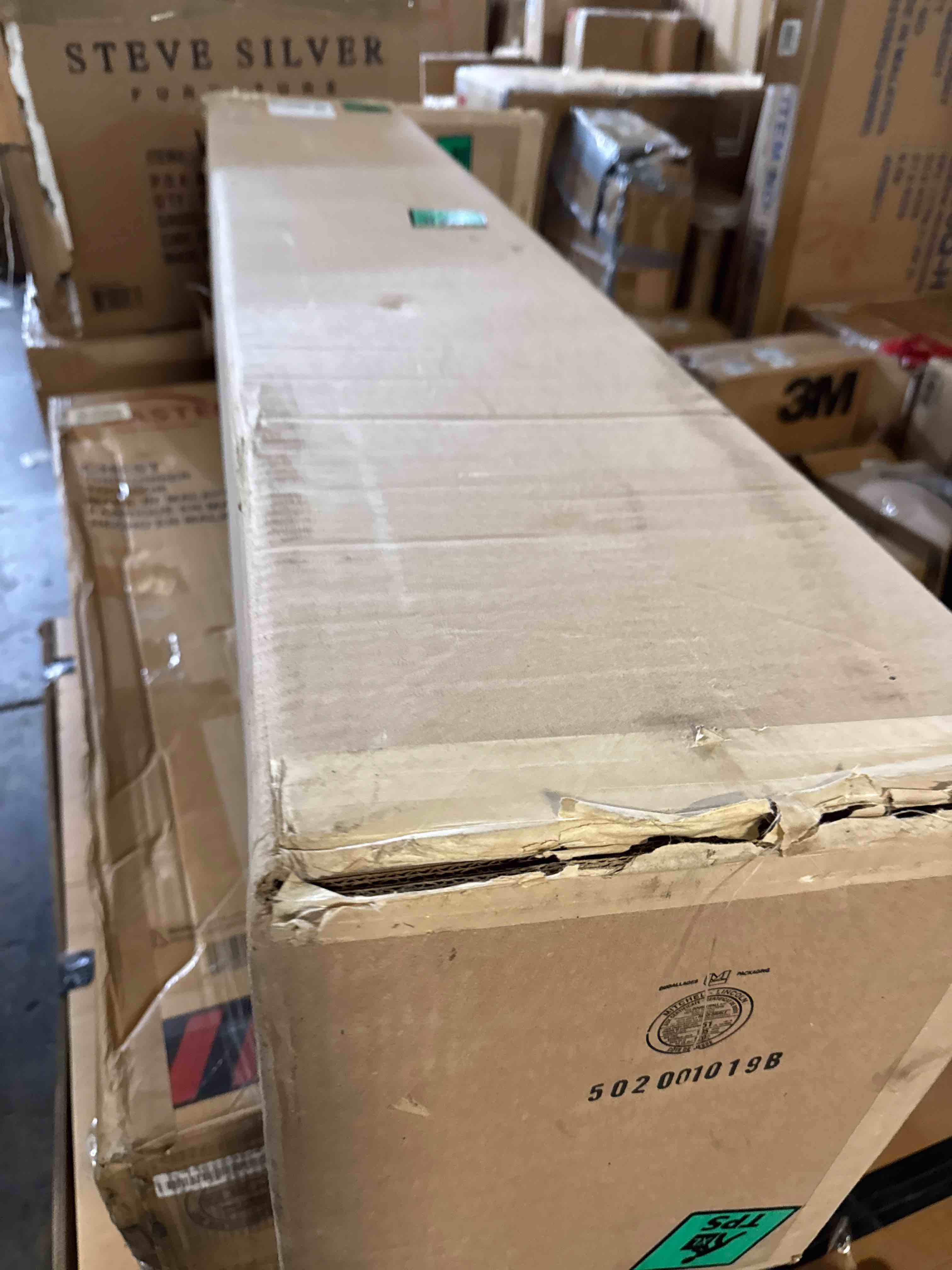 Condition photo showing New/Like New for lightweight polystyrene tub wall surround d32"x w60"x h58" - waterproof, easy-to-install, includes two shelf units - bathtub wall surround panels, plain pattern, classic shelves - noah william home( similar)
