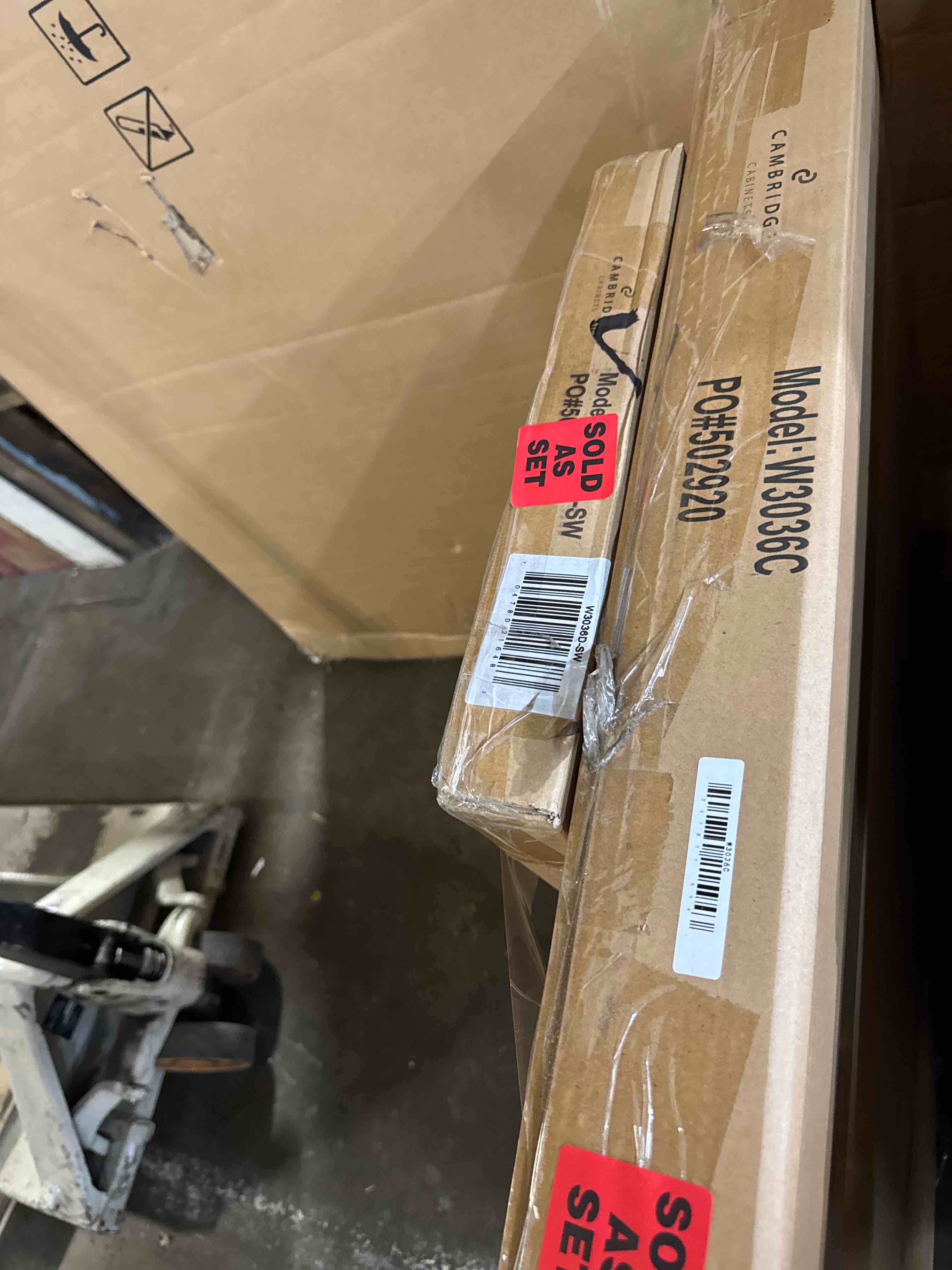 Condition photo showing New/Like New for kraftmaid 36-in dove white bathroom vanity base cabinet without top( similar)