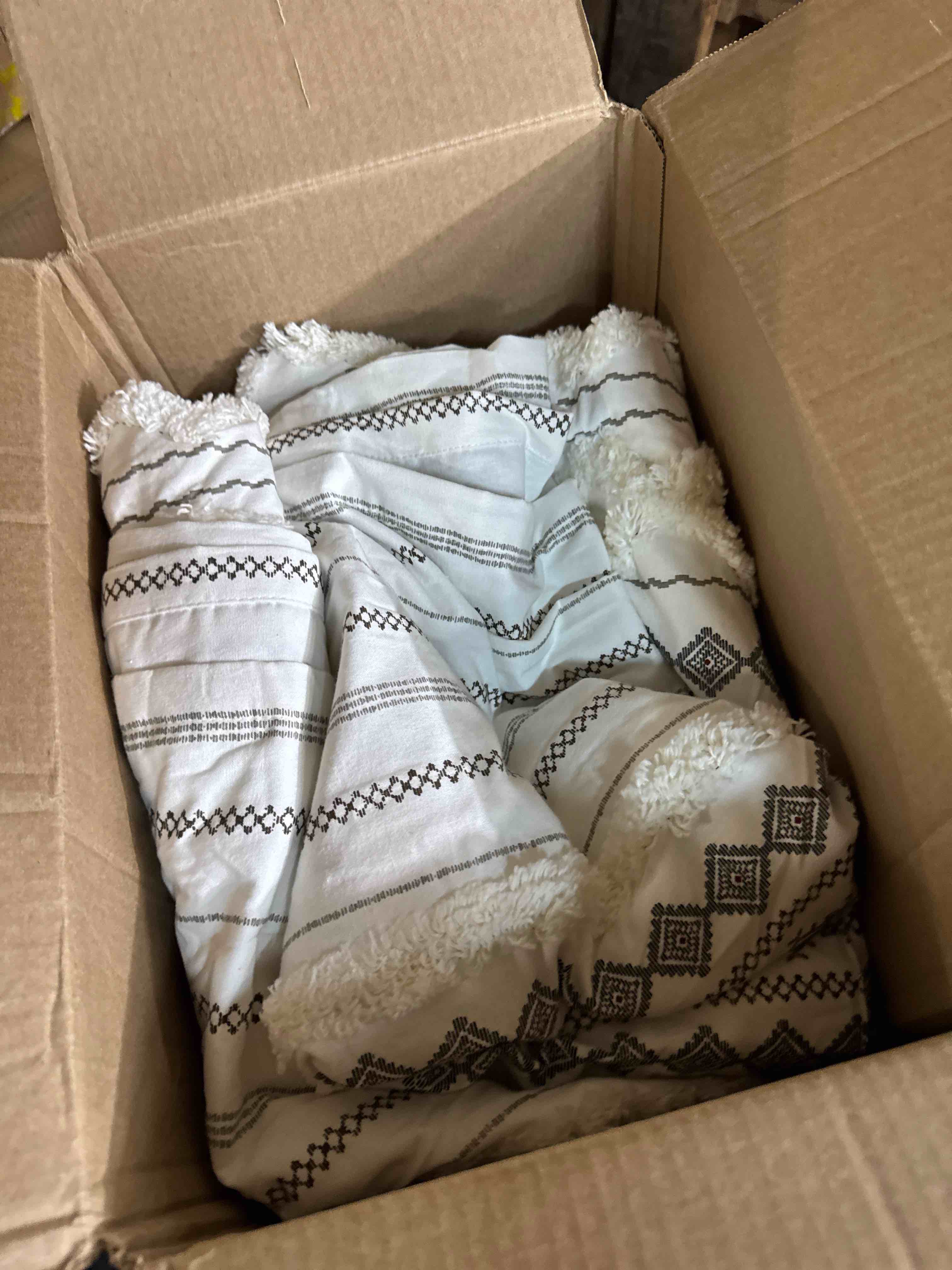 Condition photo showing As Is for hyde lane farmhouse bedding comforter sets king, ivory boho bed set,cotton top with modern neutral style clipped jacquard stripes, 3-pieces including matching pillow shams (104x90 inches)(similar see pic)