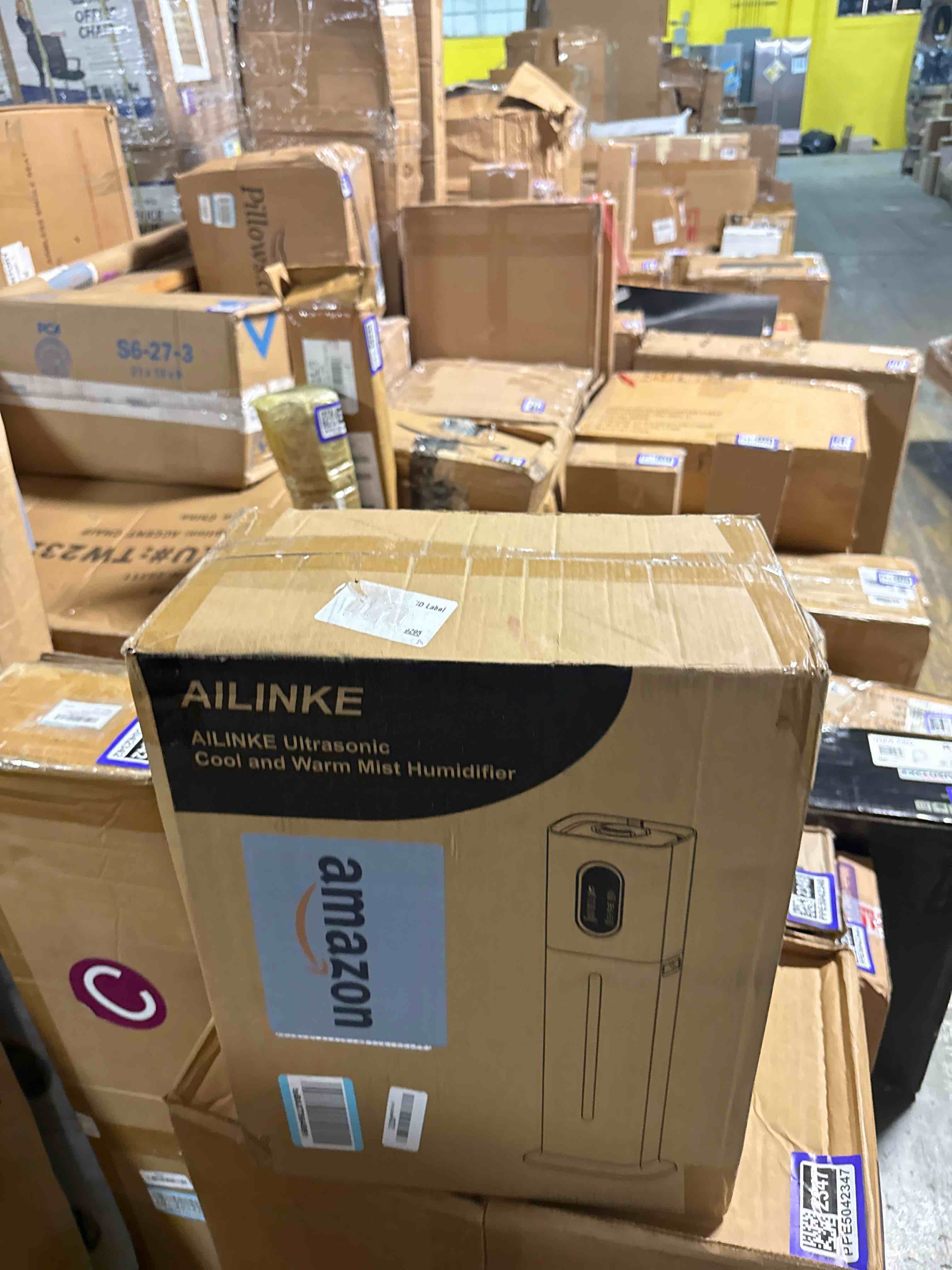 Condition photo showing Good Condition for 2.1gal/8l warm & cool mist humidifiers for bedroom 500 sq ft, ailinke top-fill humidifier large room with essential oil diffuser, large room humidifiers for home baby nursery office plants, white