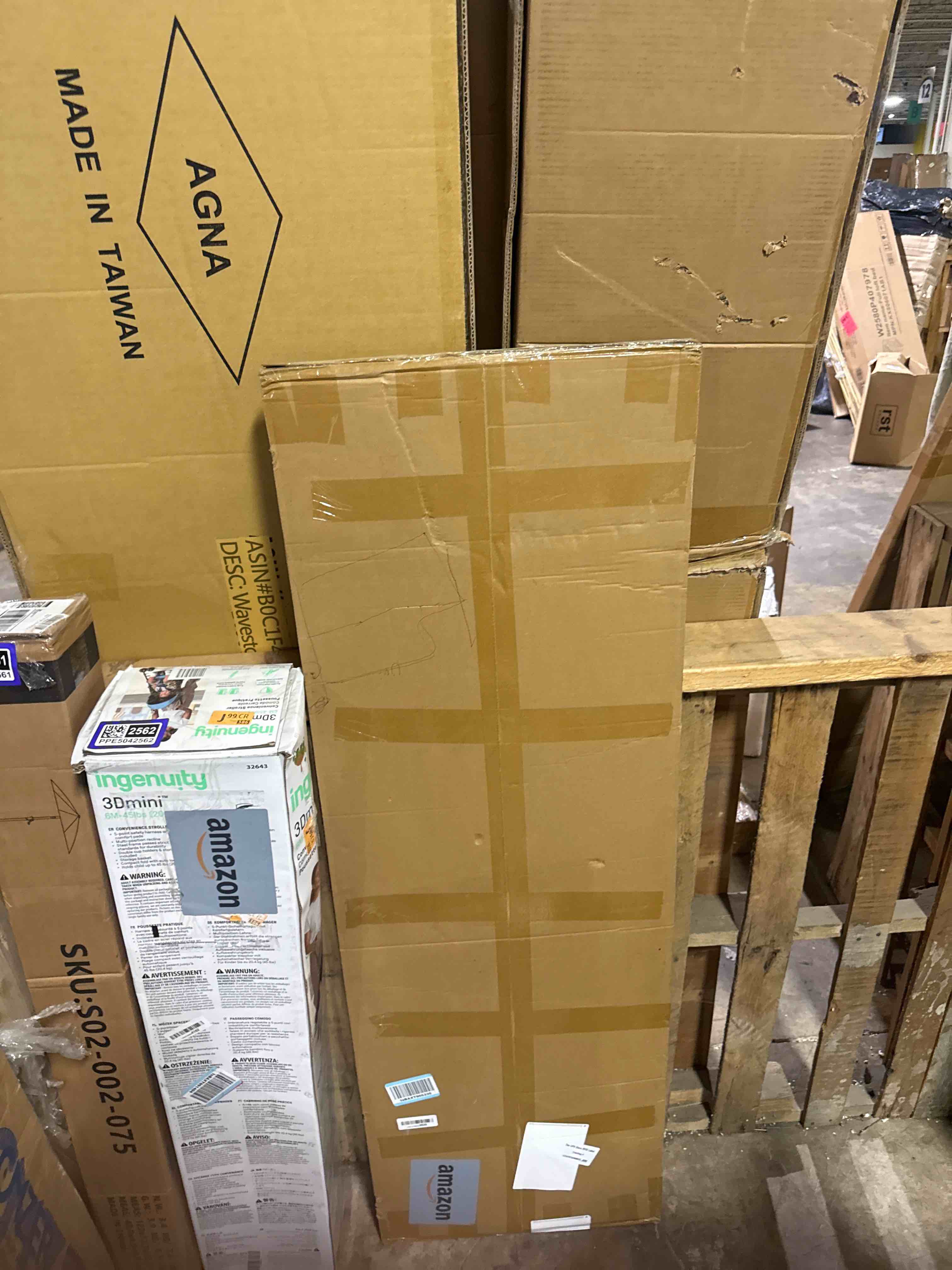 Condition photo showing New/Like New for 59"x16" floor mirror full length, arched full length mirror with stand, full body mirrors for bedroom living room or cloakroom black black 59"l x 16"w