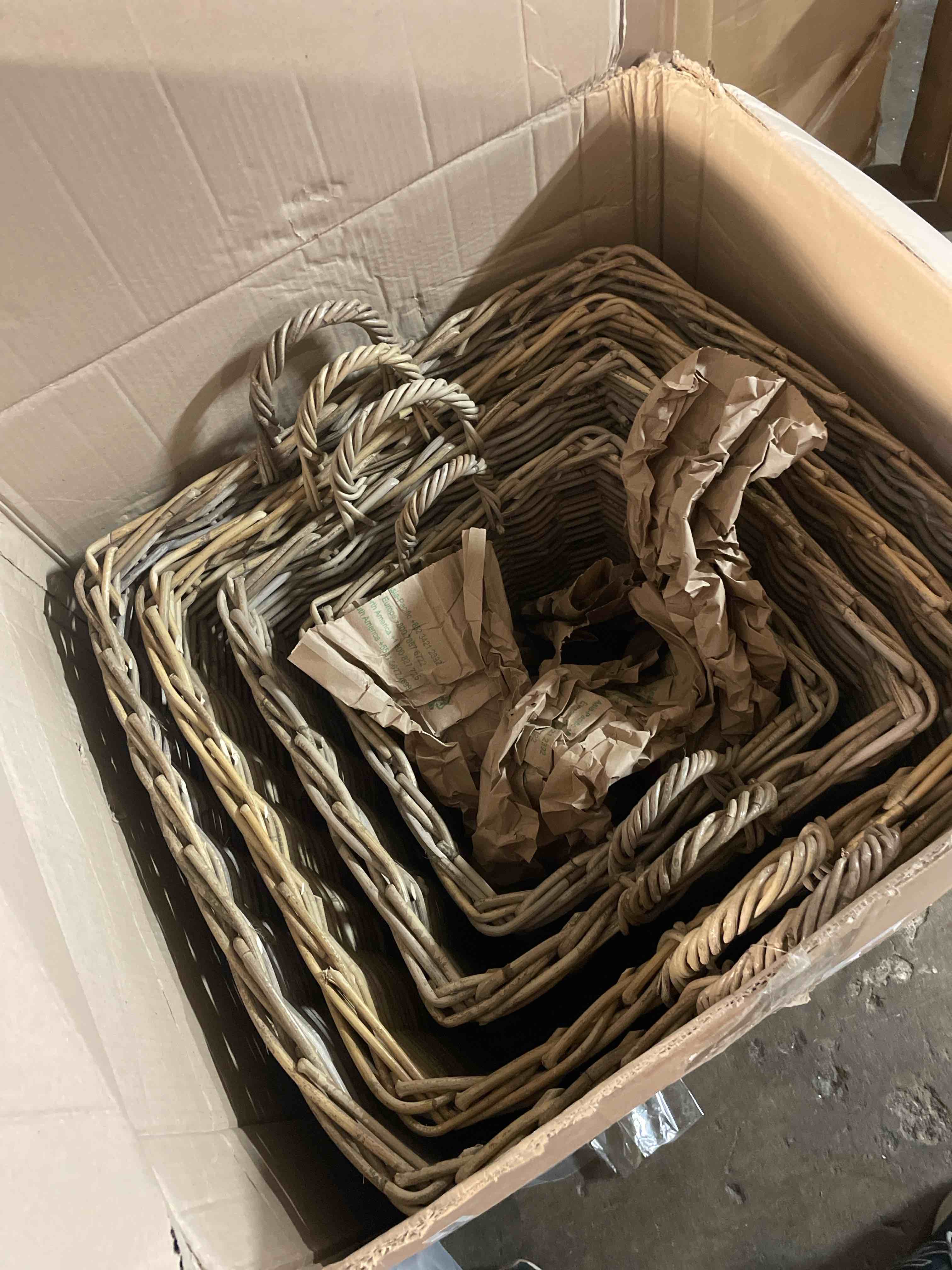Condition photo showing Good Condition for (similar)storied home hand-woven rattan trunks storage with handles and 3 nested baskets, natural