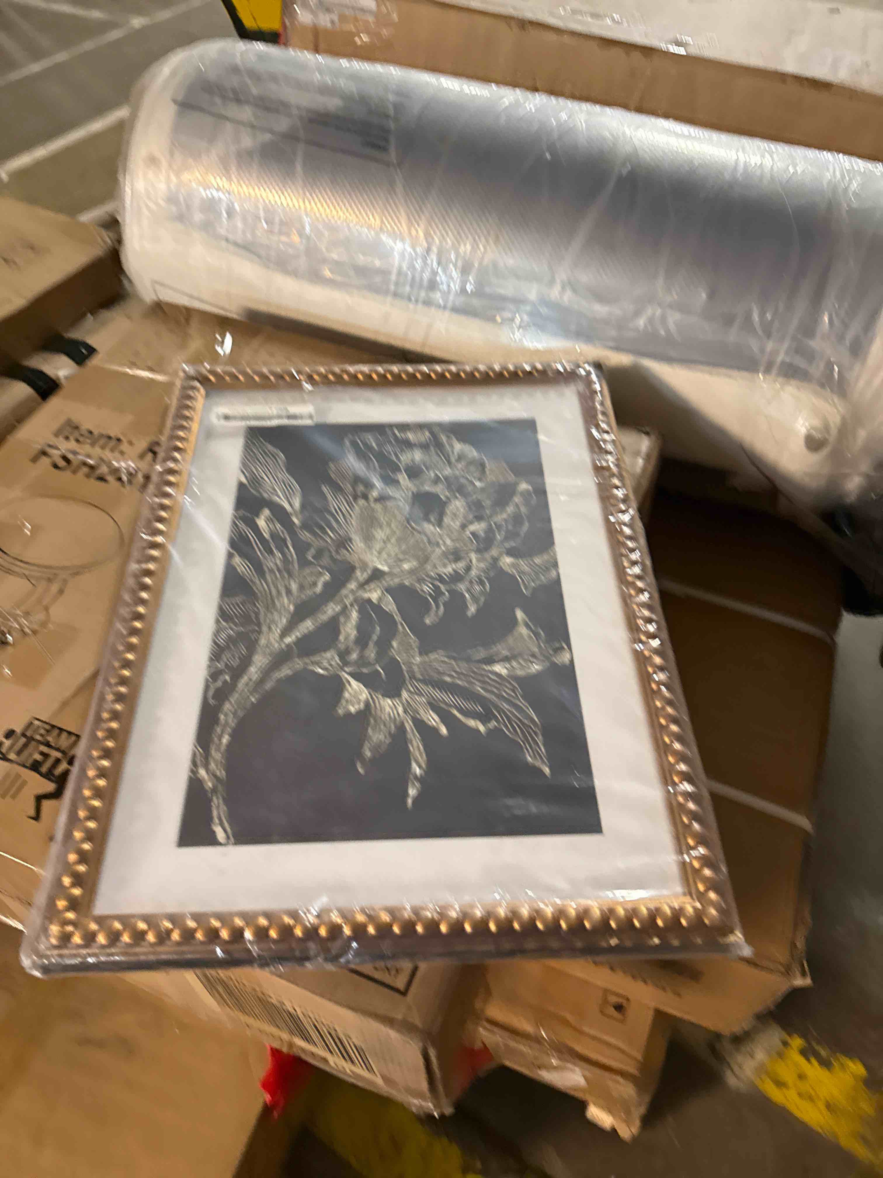 Condition photo showing New/Like New for vintage peony botanical sketch framed wall art classic floral charcoal drawing canvas print antique flower etching illustration dark academia for living room bedroom kitchen home office gallery wall decor gift for art lovers friends new homeowners 12x16 inch