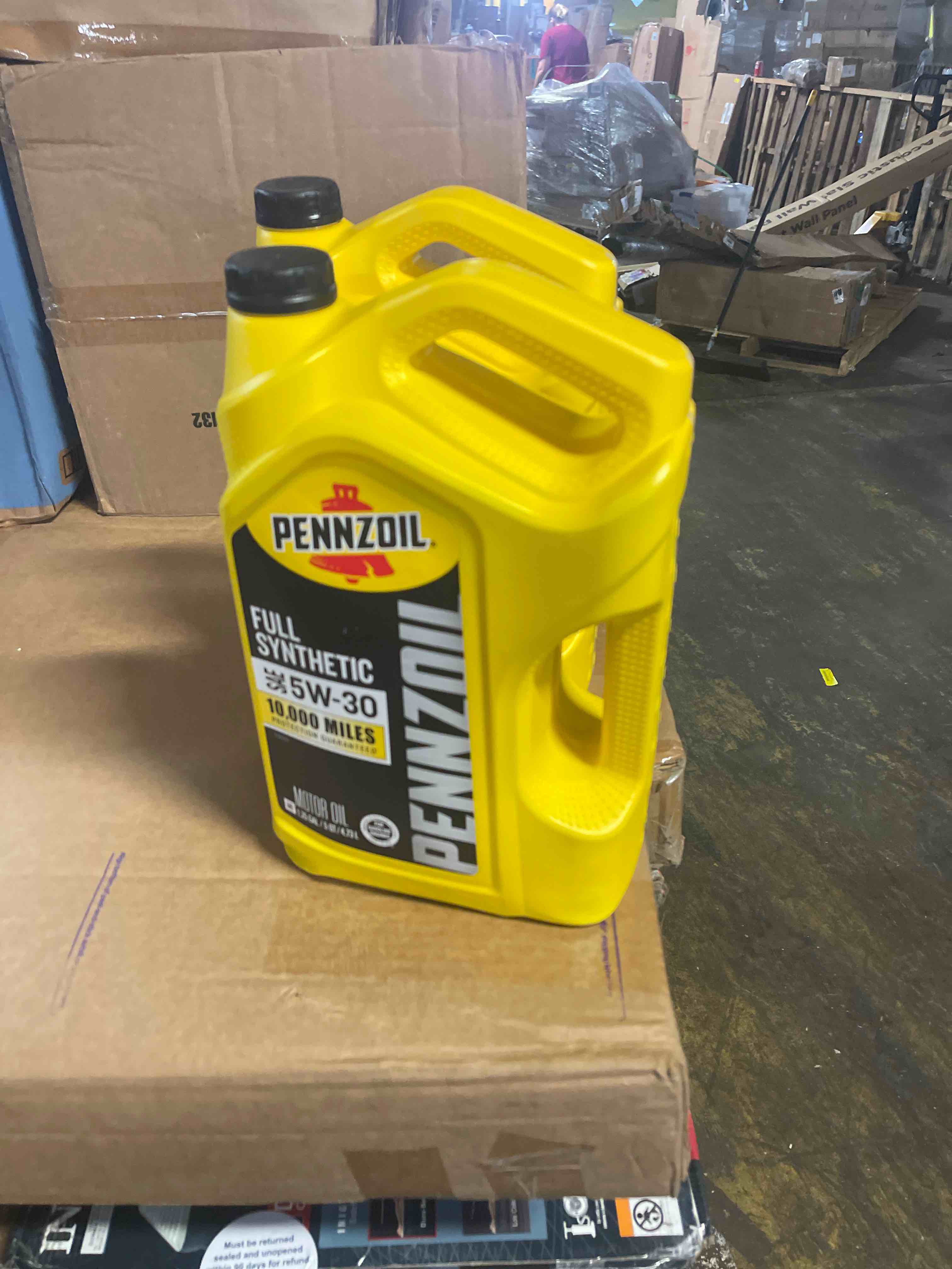 Condition photo showing New/Like New for pennzoil platinum full synthetic 5w-30 motor oil, 5 quart 1-pack 5 quart 5w-30