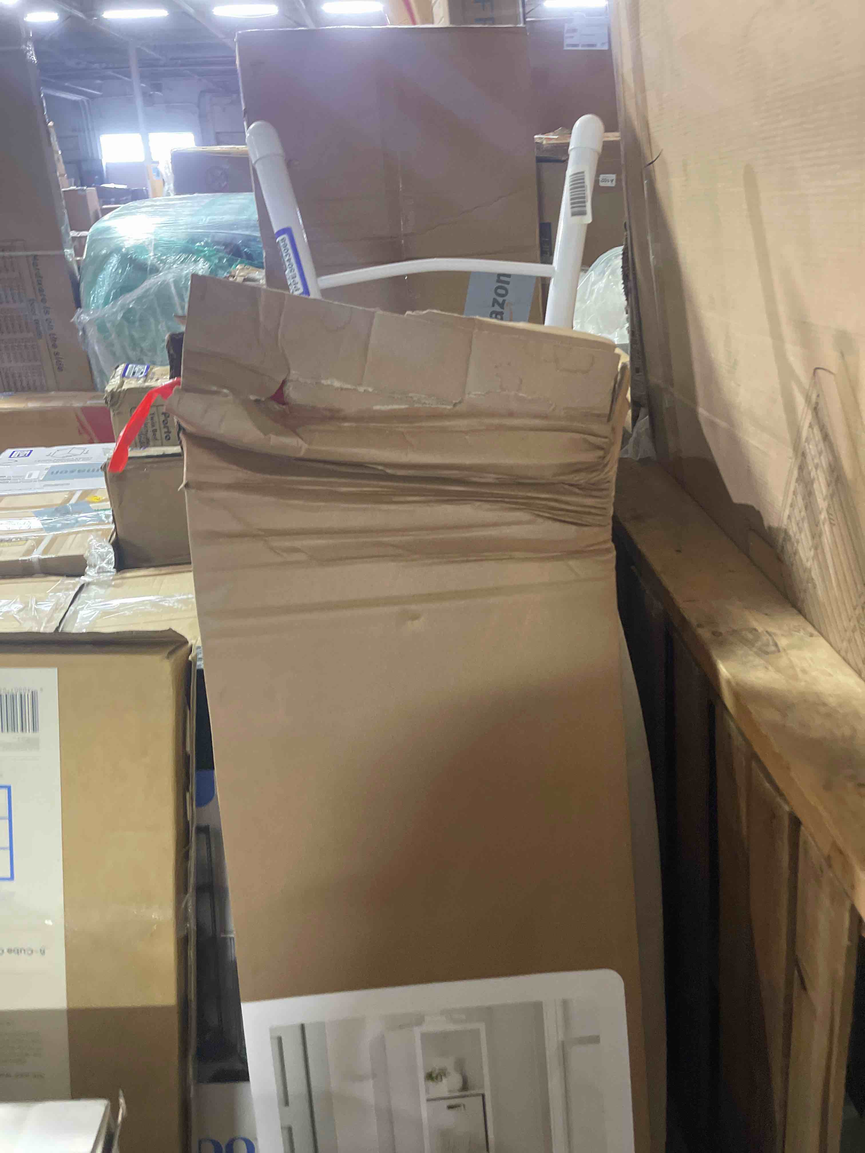 Condition photo showing New/Like New for 13'' 4 cube vertical organizer white - brightroom
