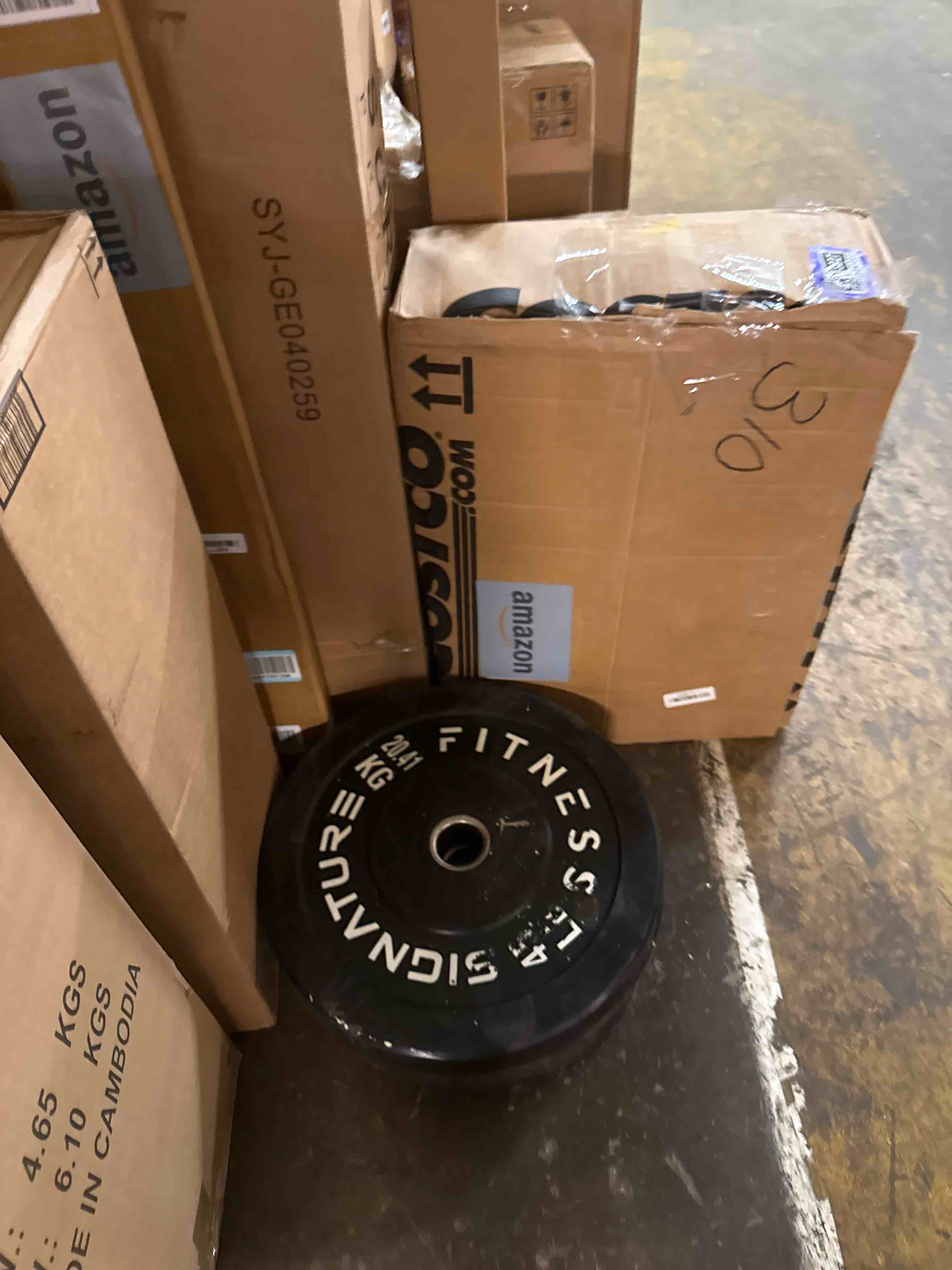 Condition photo showing Good Condition for fitvids 2" olympic bumper plate weight plates with steel hub, 45lb, pair