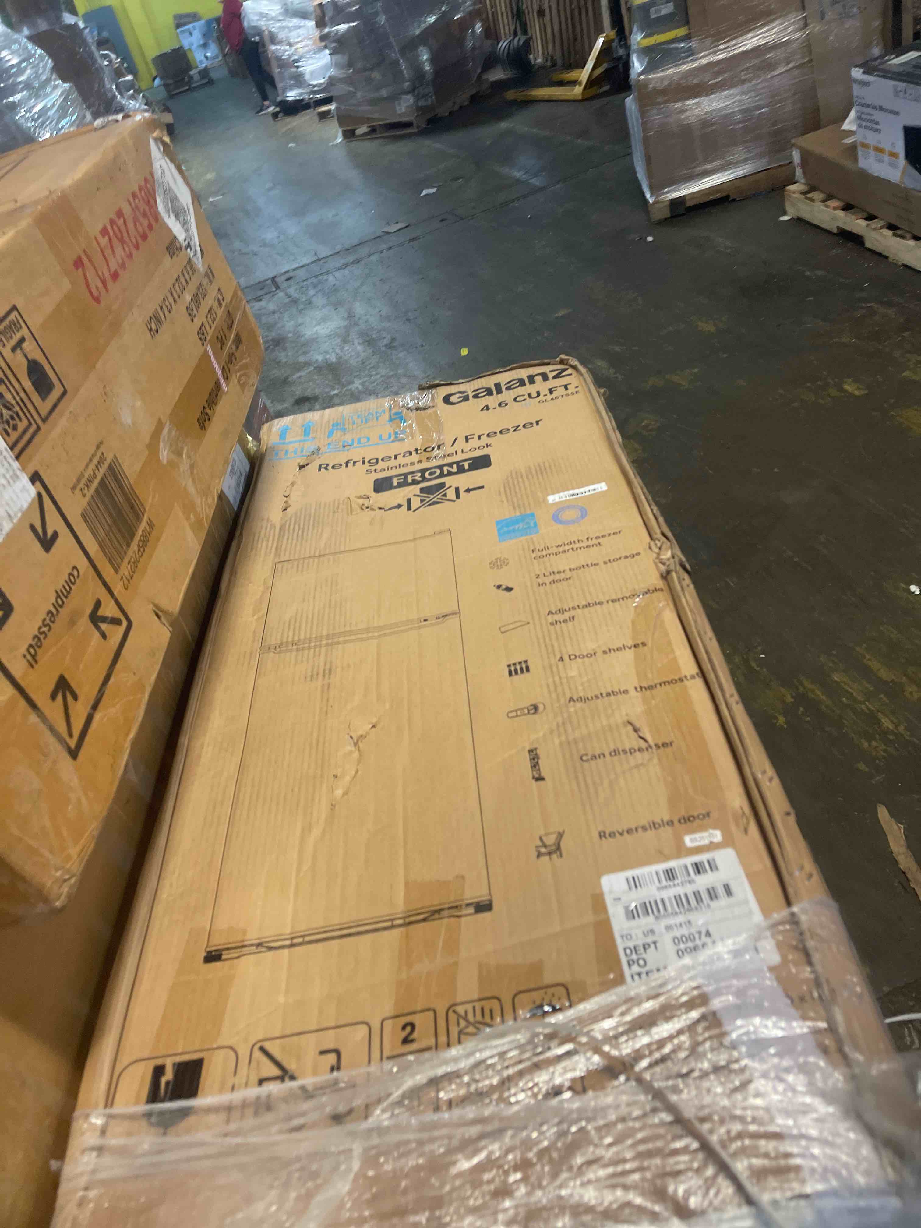 Condition photo showing New/Like New for galanz 4.6 cu ft stainless steel mini fridge with freezer—compact, energy-efficient refrigerator ideal for dorms, offices, and small spaces.