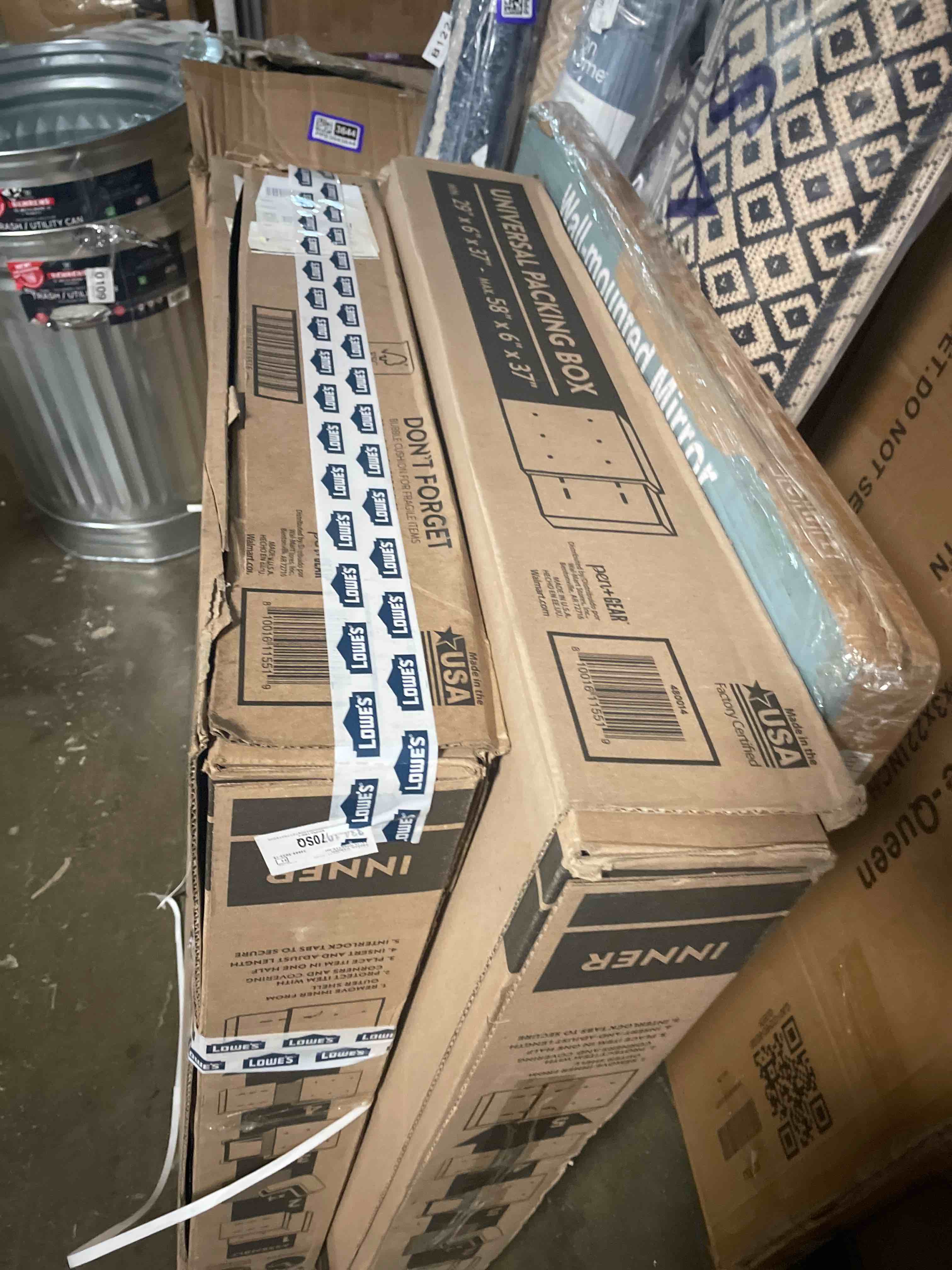 Condition photo showing As Is for pen + gear universal packing box bubble roll & 4 foam corners included fits up to 55 tv s