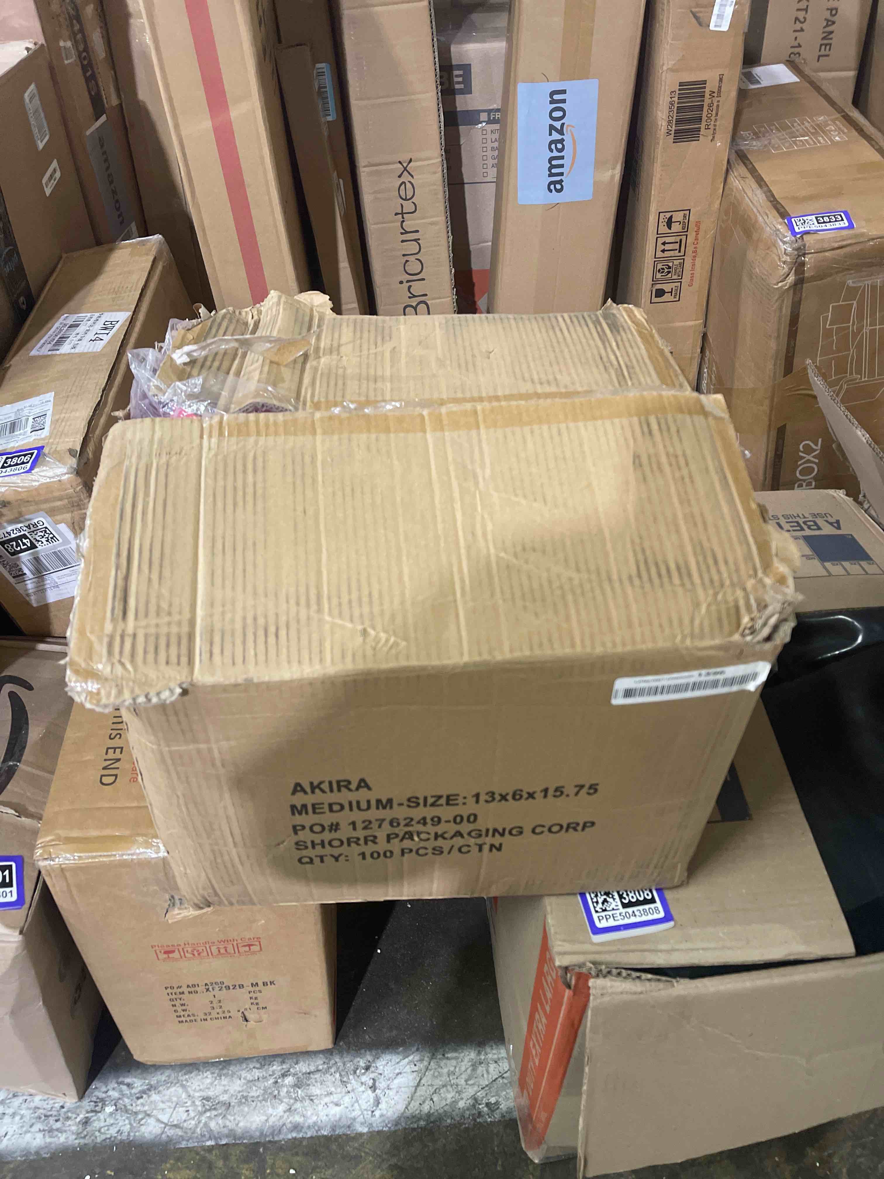 Condition photo showing New/Like New for red matte gift bags, cub 8x4x10", 100 pack