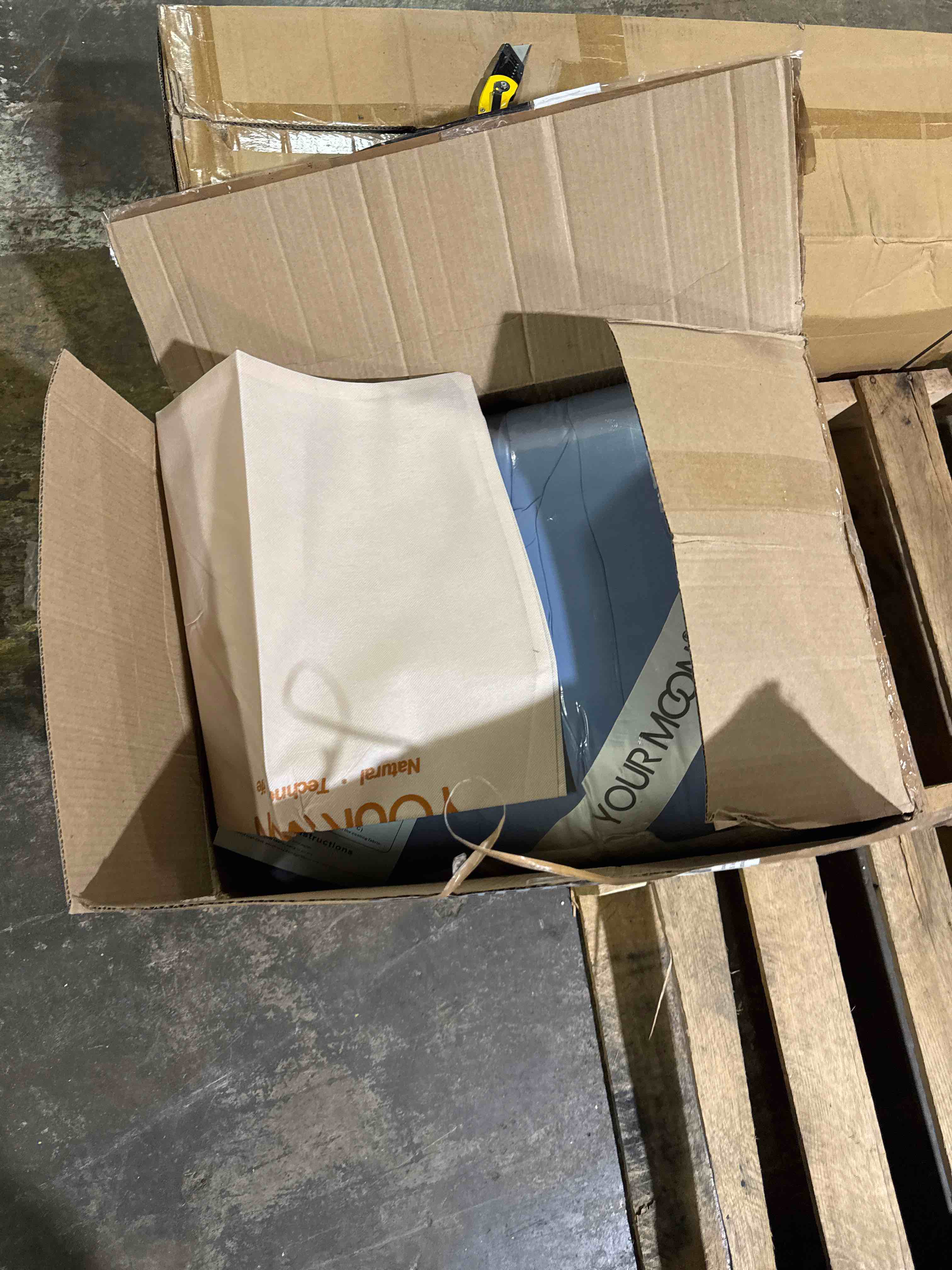 Condition photo showing New/Like New for your moon luxurious summer/spring lightweight mulberry silk comforter queen size,100% natural long strand silk fill duvet blankets, luxury silk bedding summer, noiseless cotton shell (dark gray) dark gray queen(cotton shell)