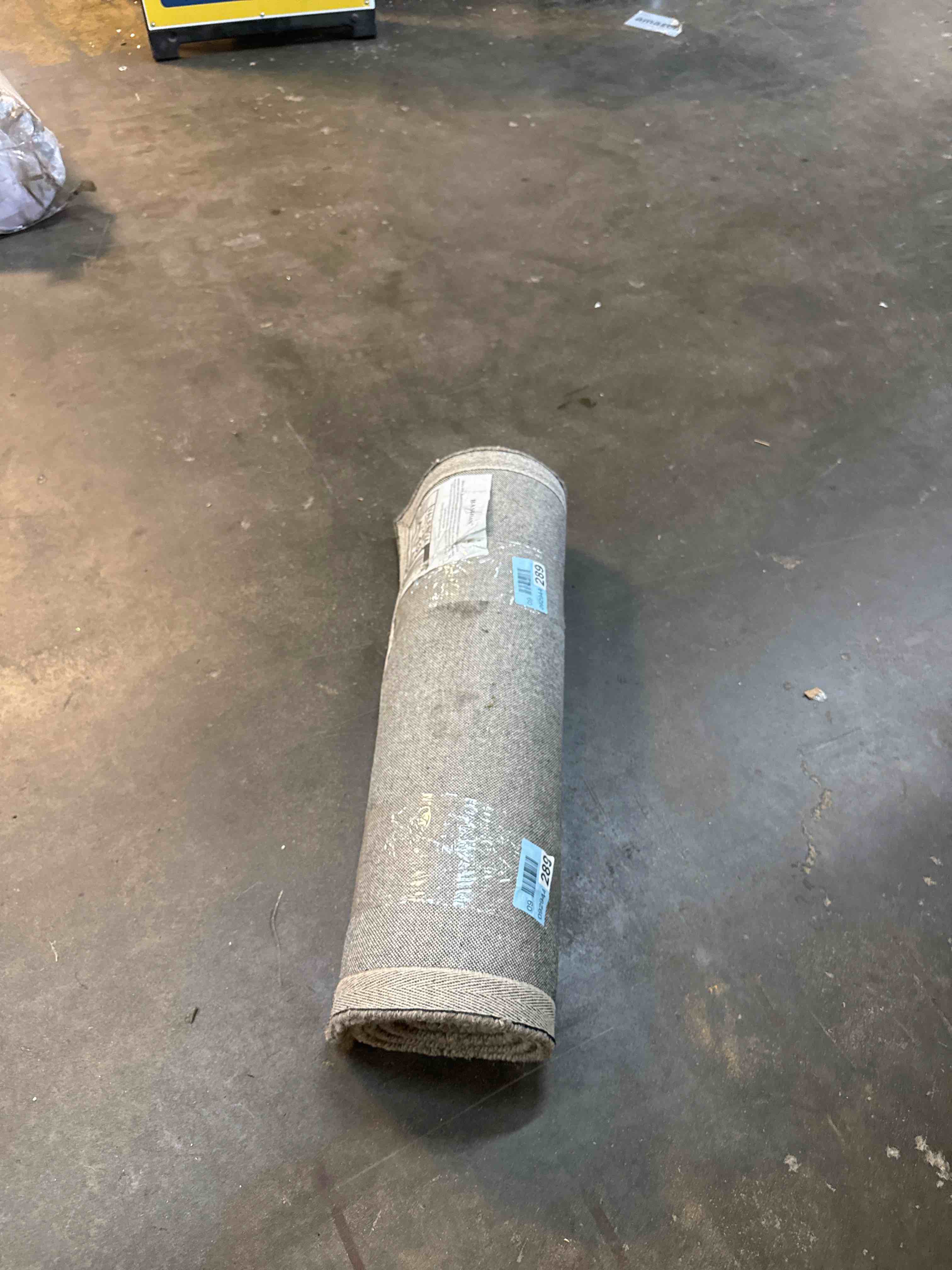 Condition photo showing New/Like New for bashian nariyah area rug taupe 2 6  x 8  runner