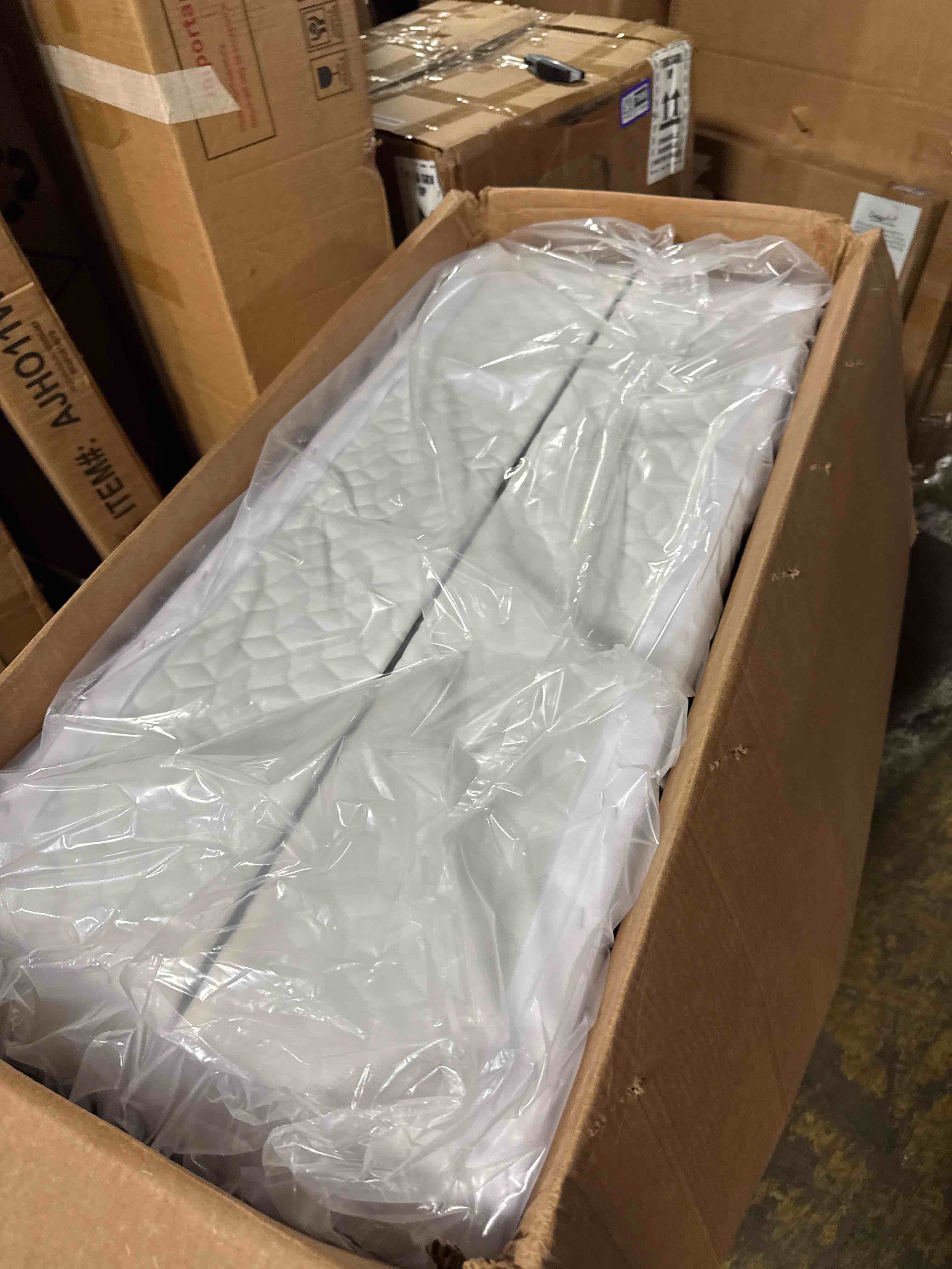 Condition photo showing New/Like New for mesa second look angled tegular 15/16 / 24 x 48 x 3/4 / ii(similar)