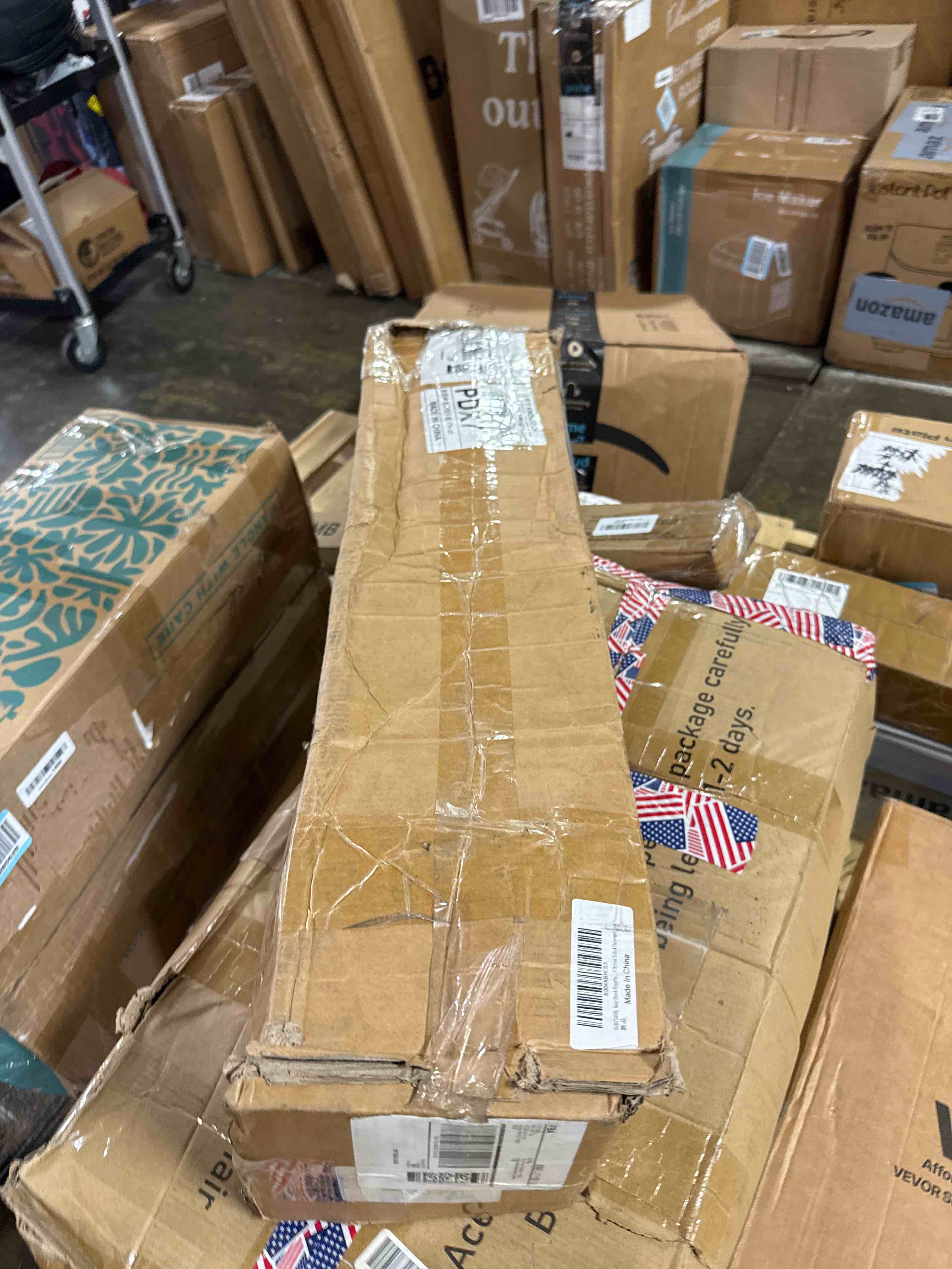 Condition photo showing New/Like New for 55367-s9300 55367-s9400 55367s9300 pair self leveling rear shock absorber for hyundai palisade 2020-22 shock absorber struts 55367s9400
