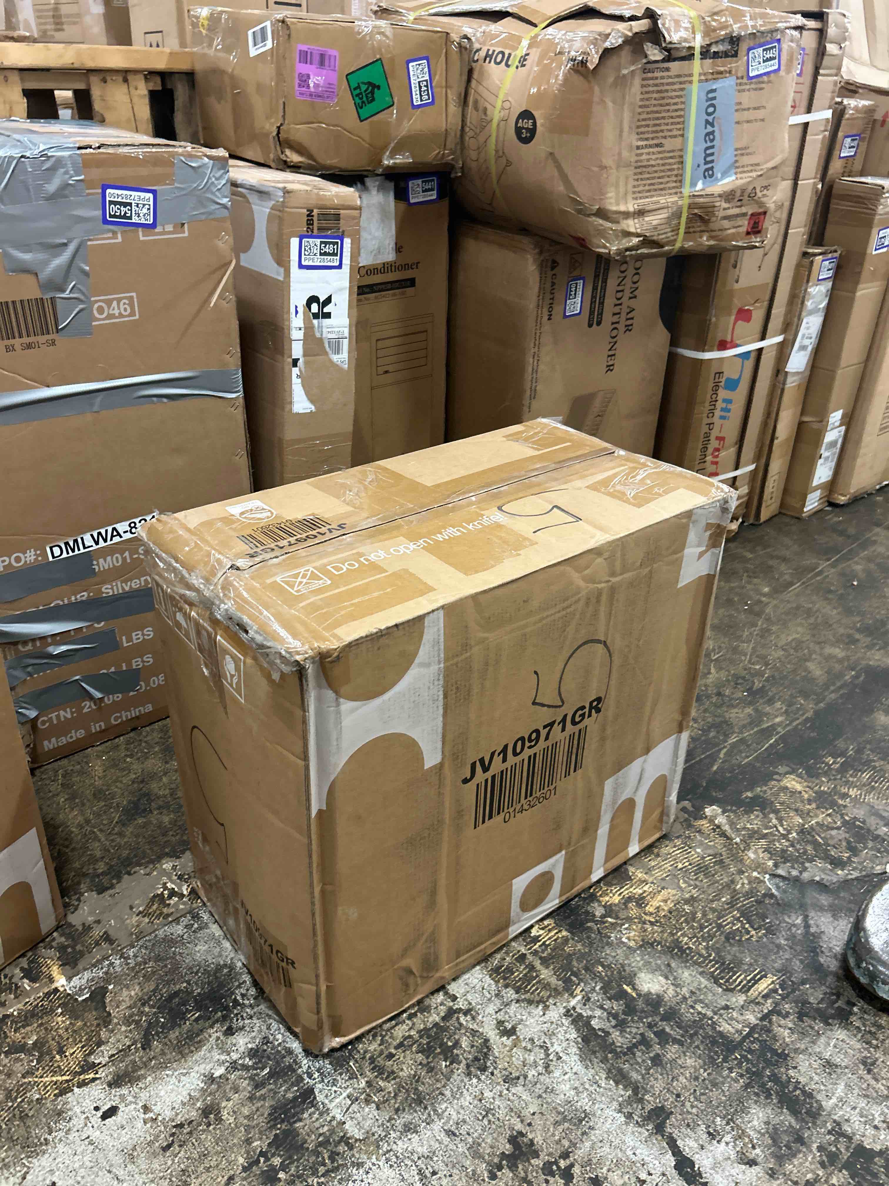 Condition photo showing New/Like New for mid-century modern accent chair with wooden frame, high-density sponge cushion, 300 lbs capacity, living room bedroom office chair, 26x31.1x32.3 inches (fabric, grey)