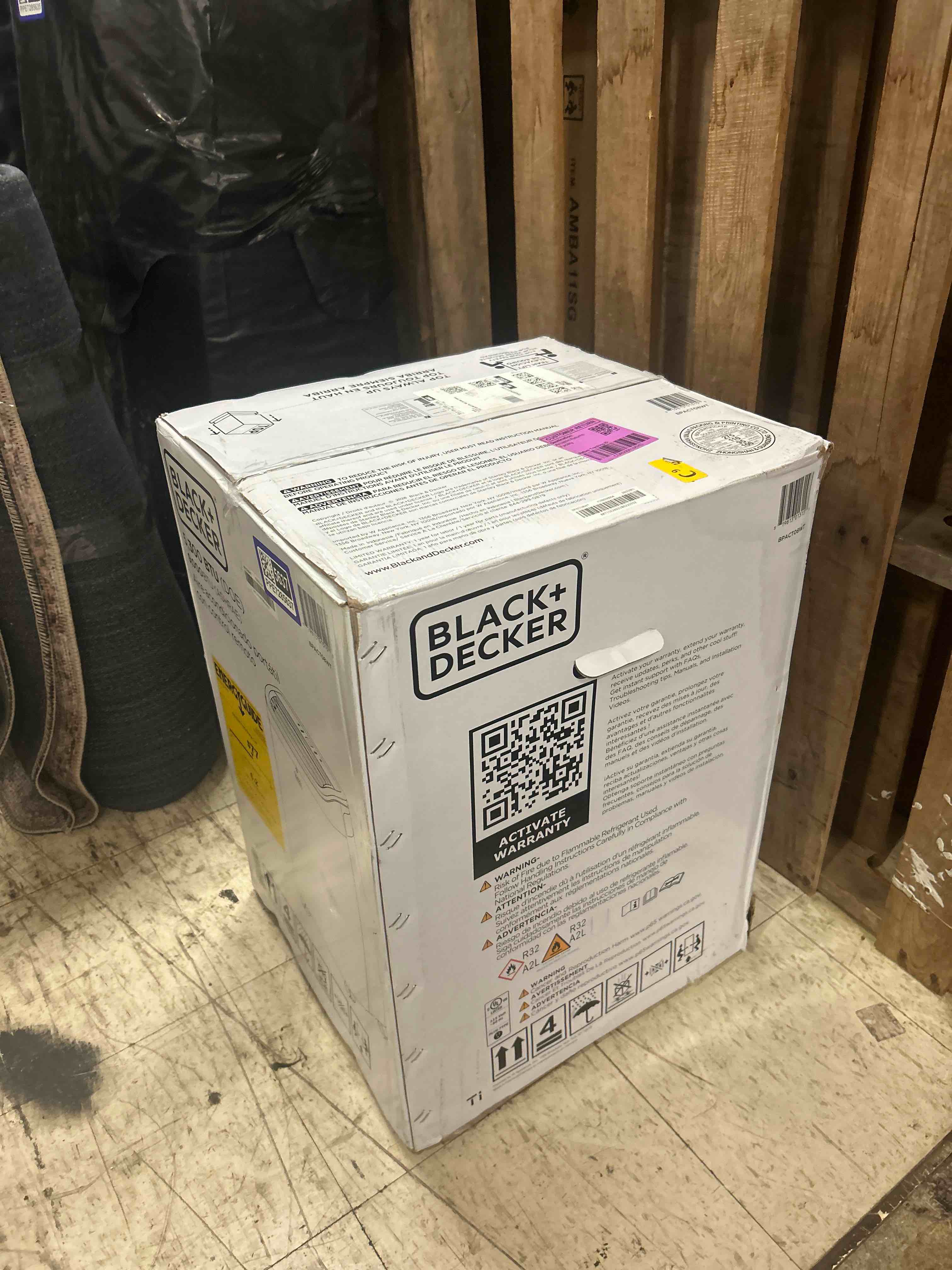 Condition photo showing New/Like New for 12000 btu portable air conditioner for rooms up to 550 sq. ft