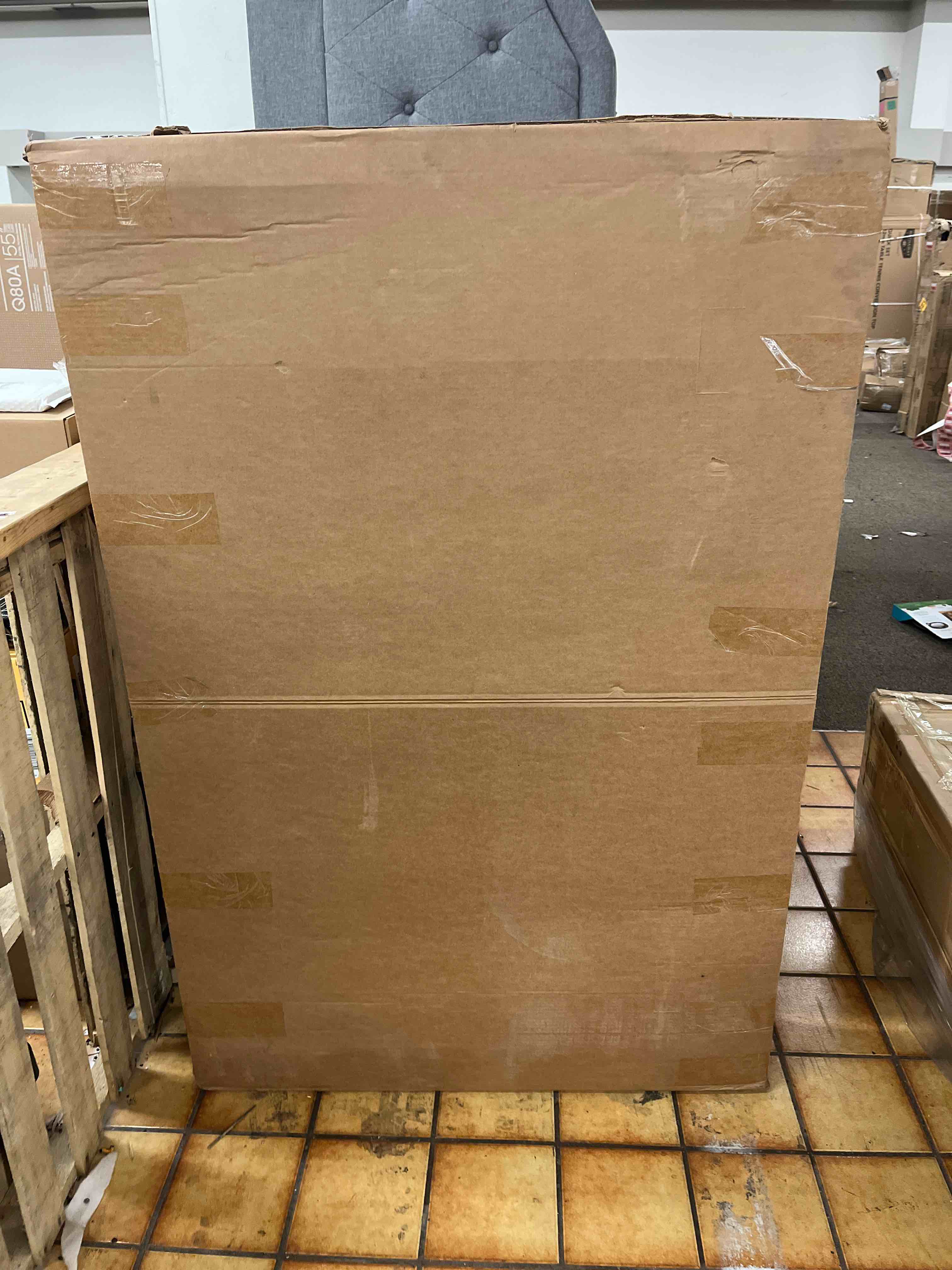 https://s3.amazonaws.com/lotting-images-prod/phillipi/RED3223484_1666118207656.jpeg