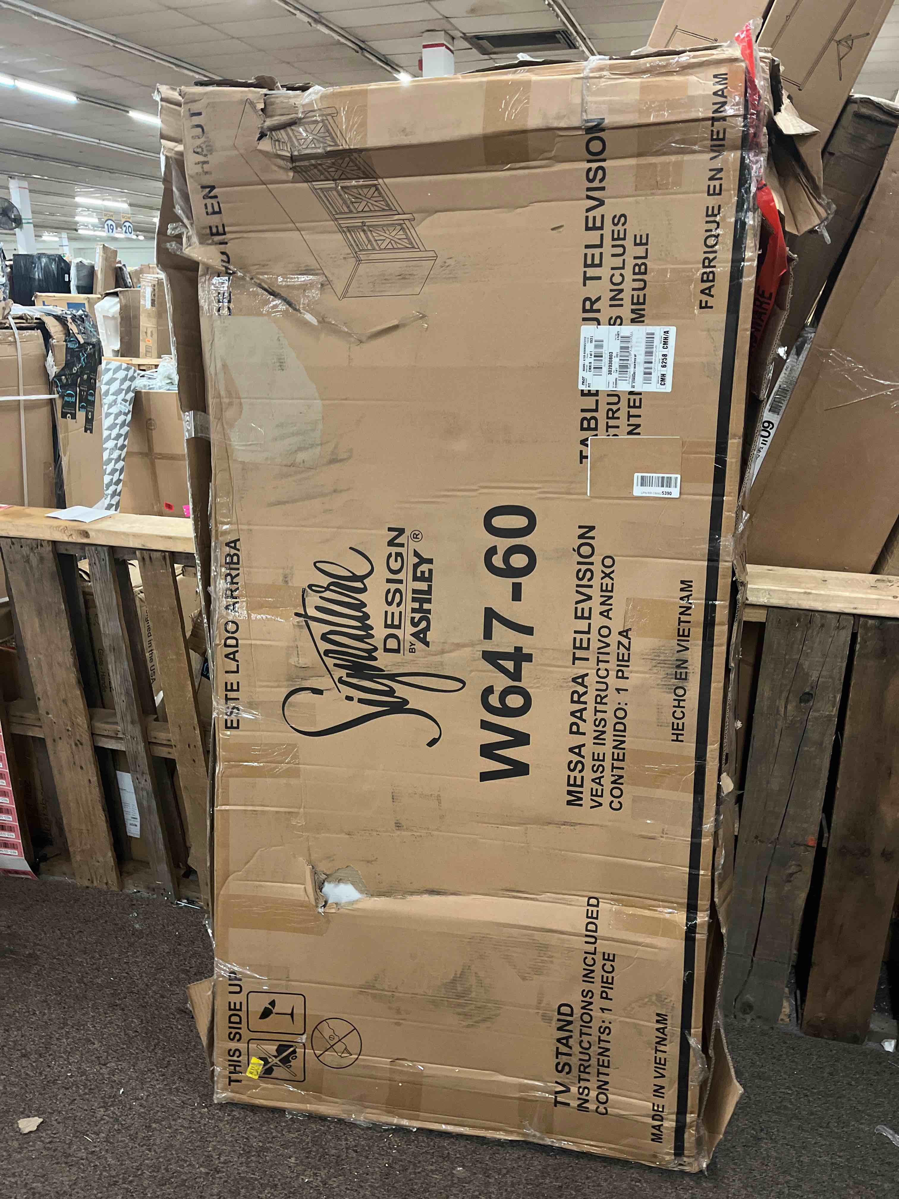 https://s3.amazonaws.com/lotting-images-prod/phillipi/RED3223517_1666109336100.jpeg