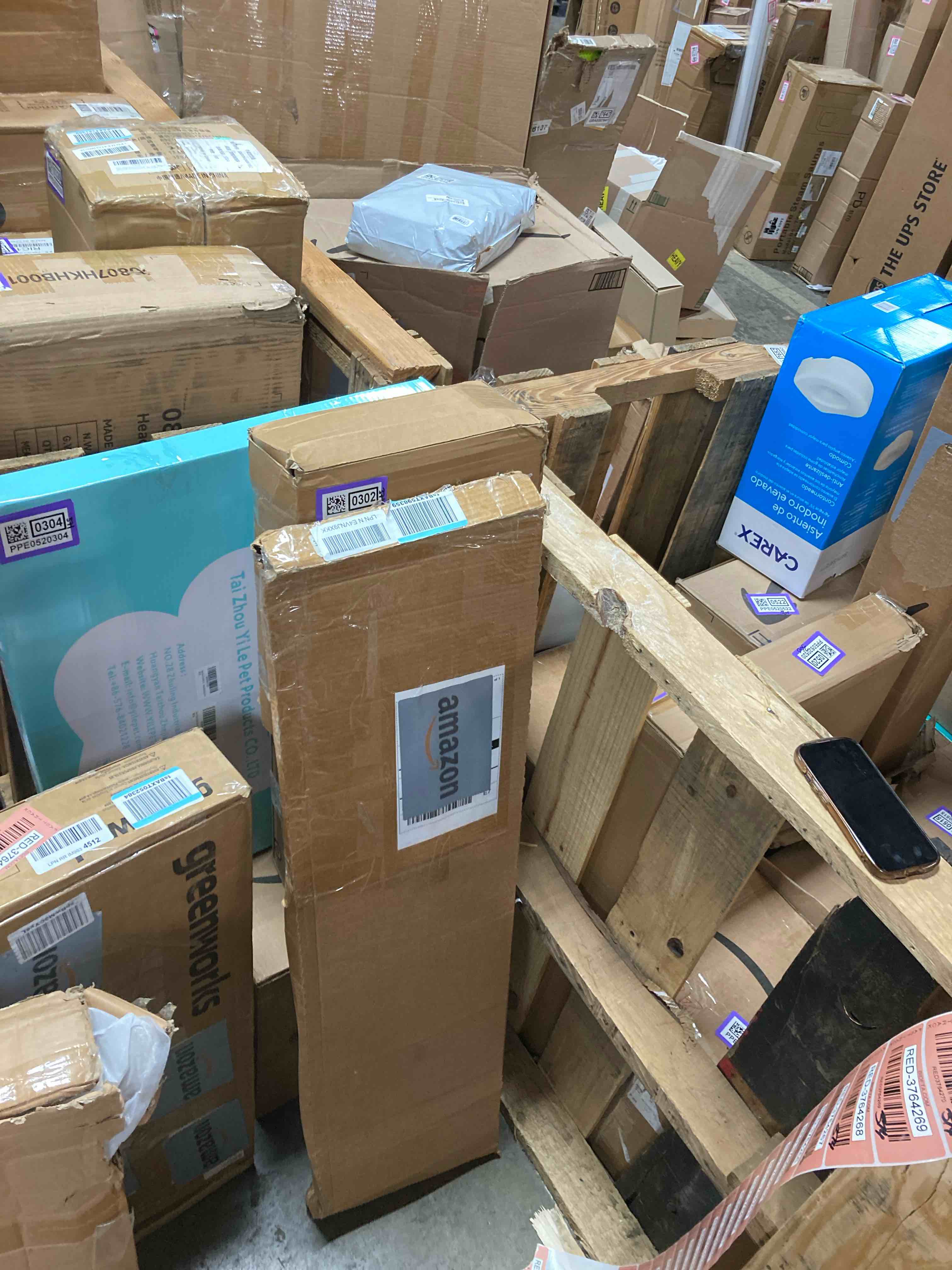 https://s3.amazonaws.com/lotting-images-prod/phillipi/RED3764252_1741981700663.jpeg