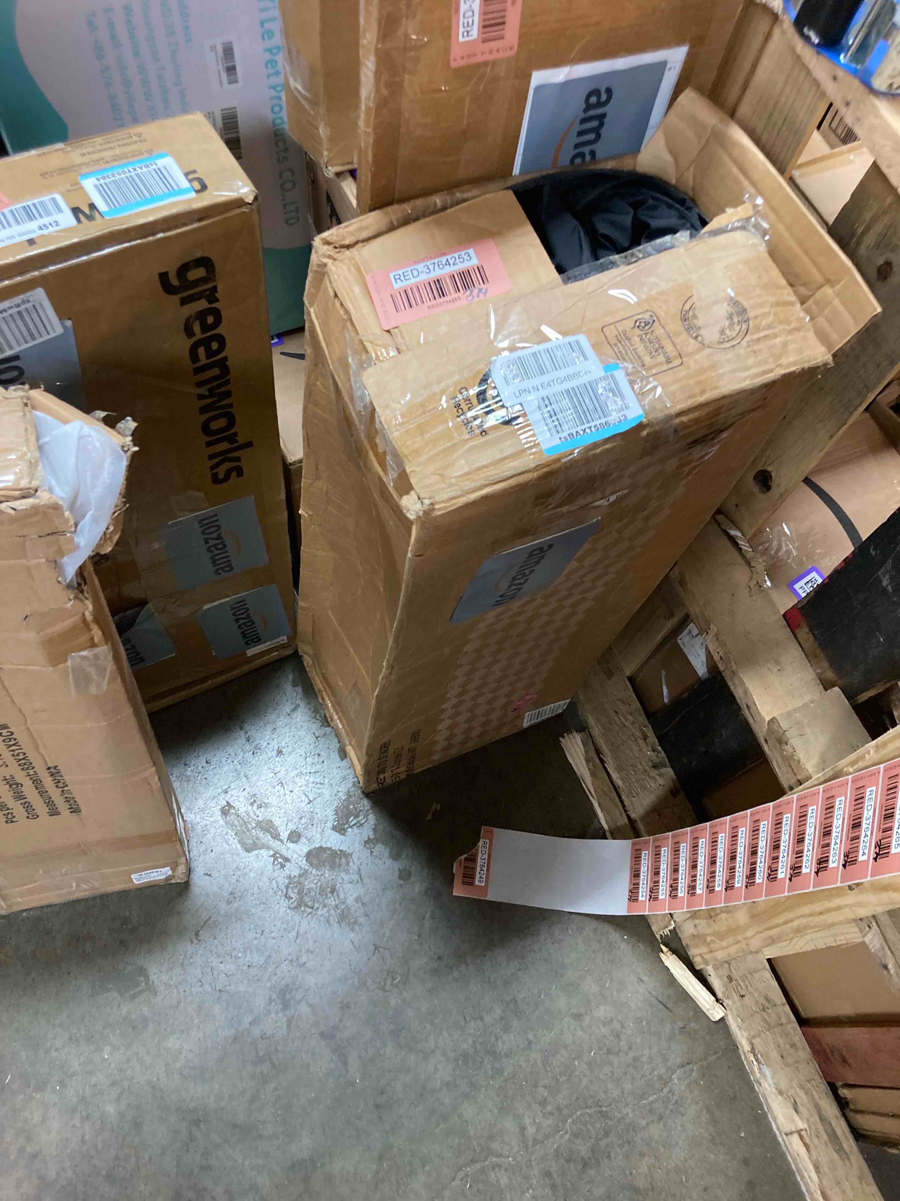 https://s3.amazonaws.com/lotting-images-prod/phillipi/RED3764253_1741982069181.jpeg