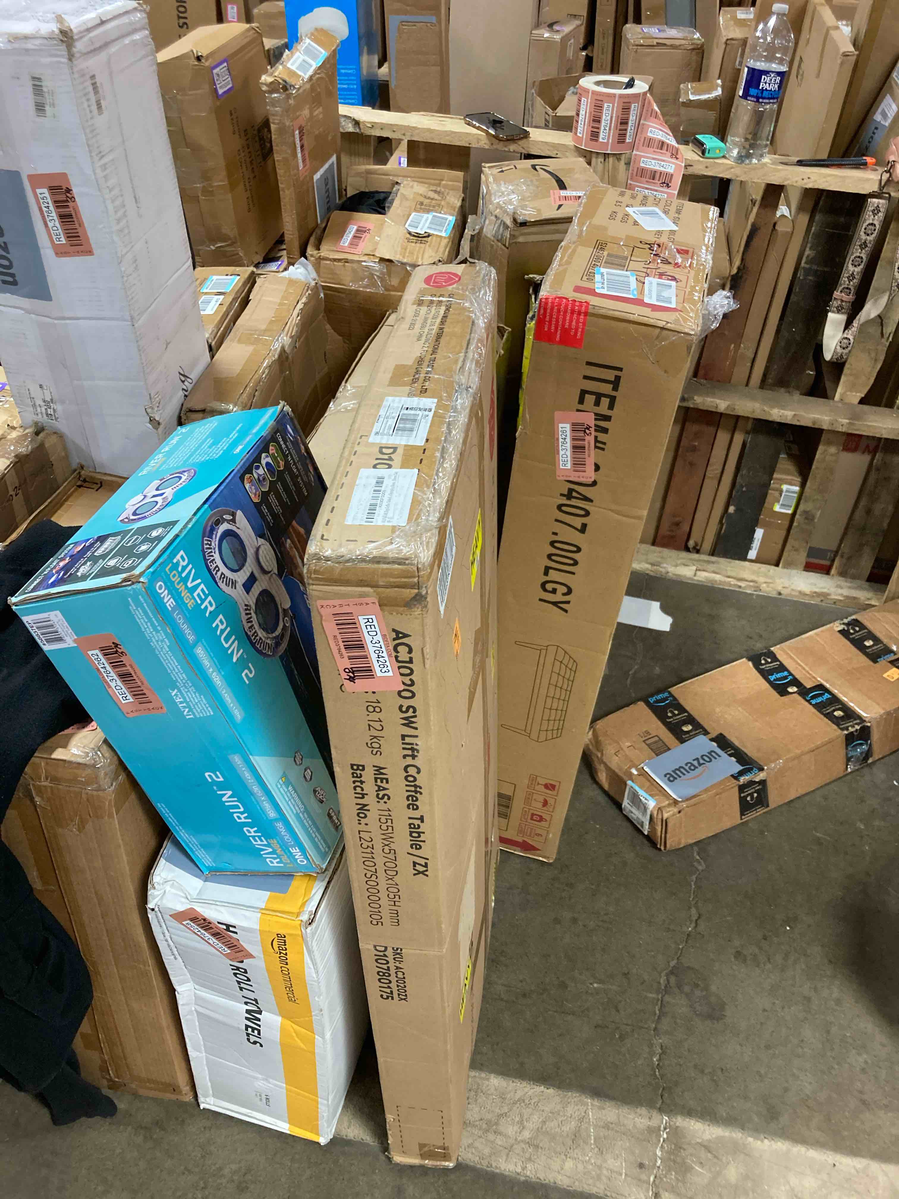 https://s3.amazonaws.com/lotting-images-prod/phillipi/RED3764263_1741983081603.jpeg