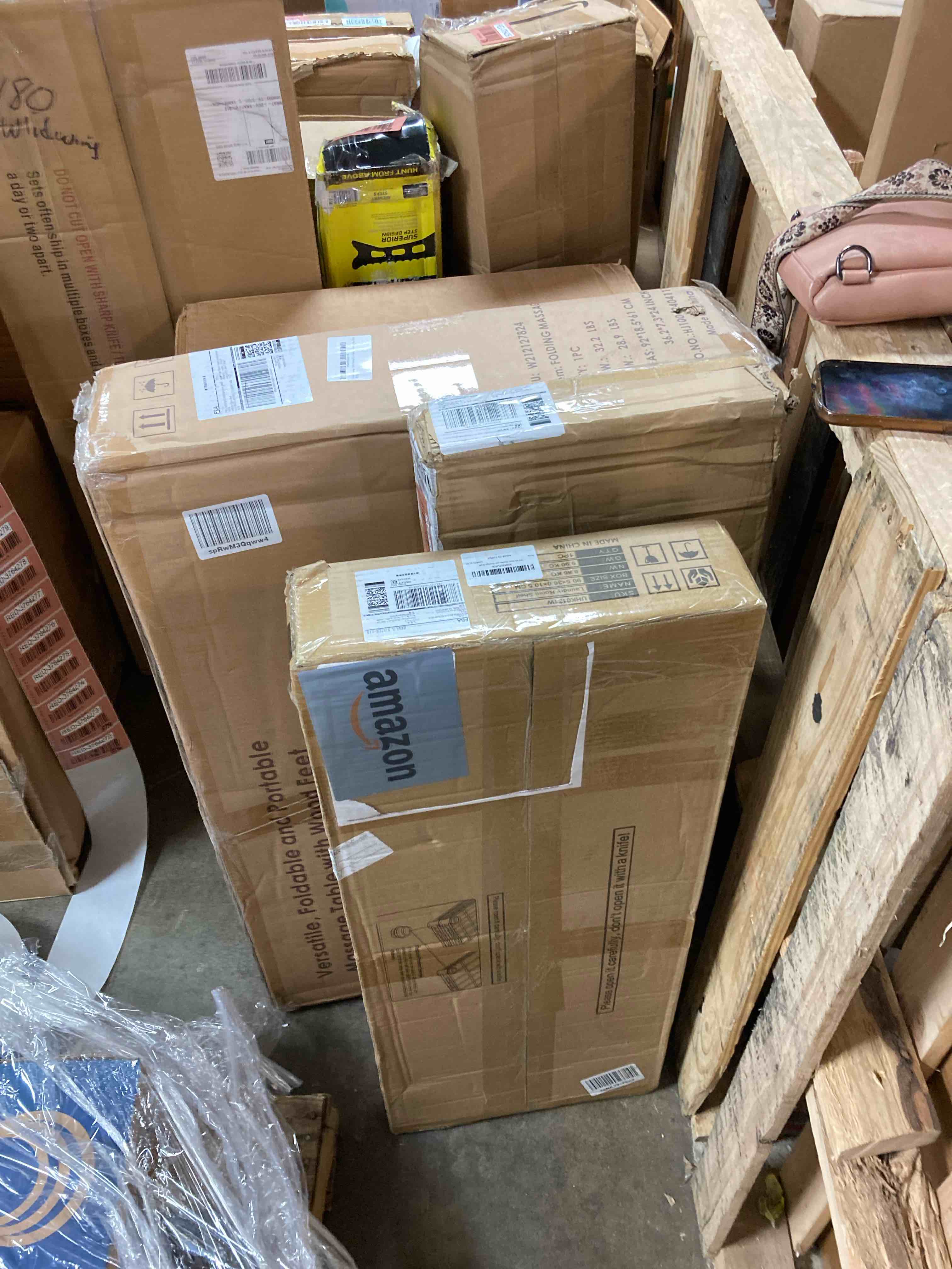 https://s3.amazonaws.com/lotting-images-prod/phillipi/RED3764271_1741983532220.jpeg