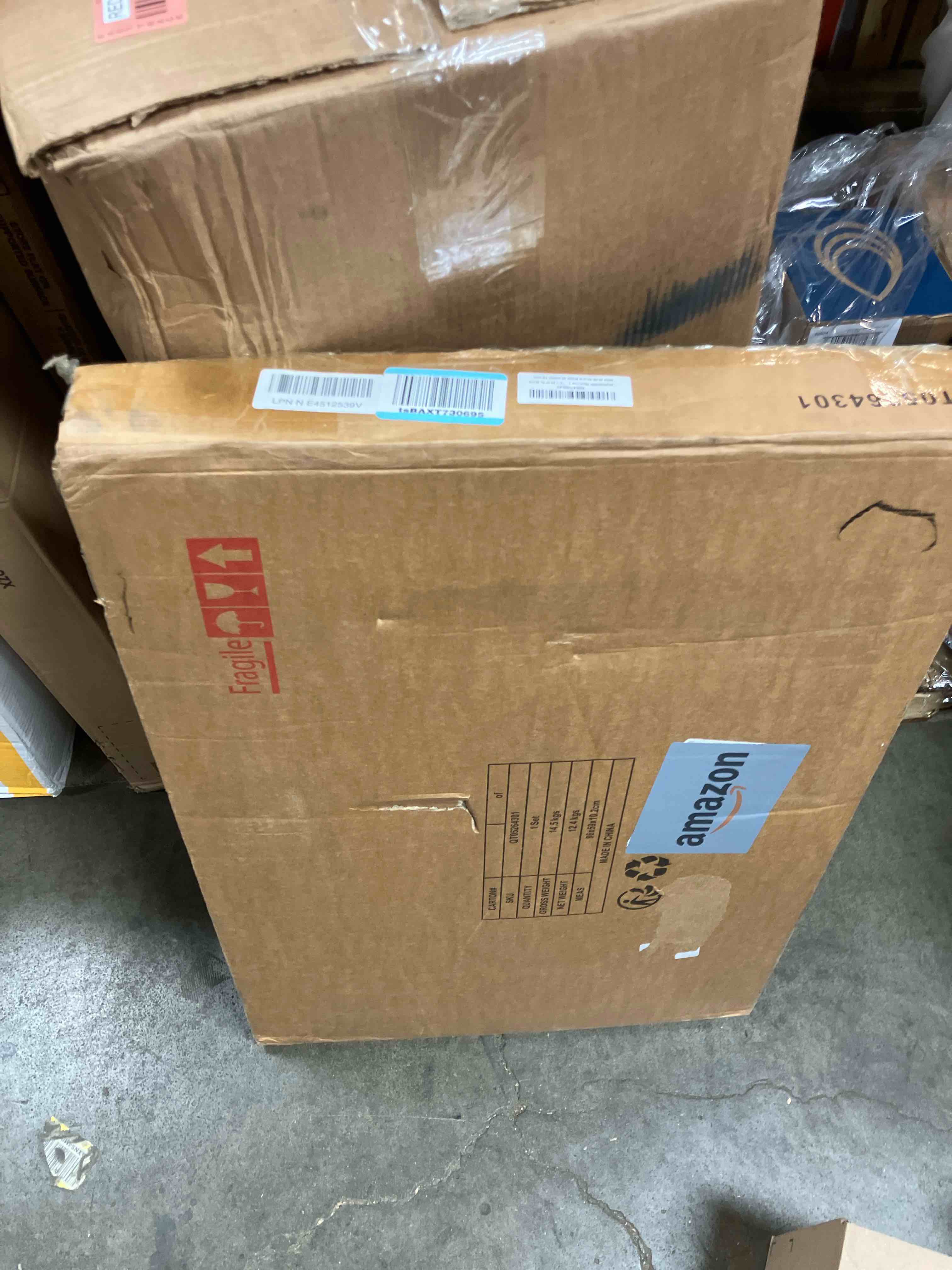 https://s3.amazonaws.com/lotting-images-prod/phillipi/RED3764272_1741983553036.jpeg