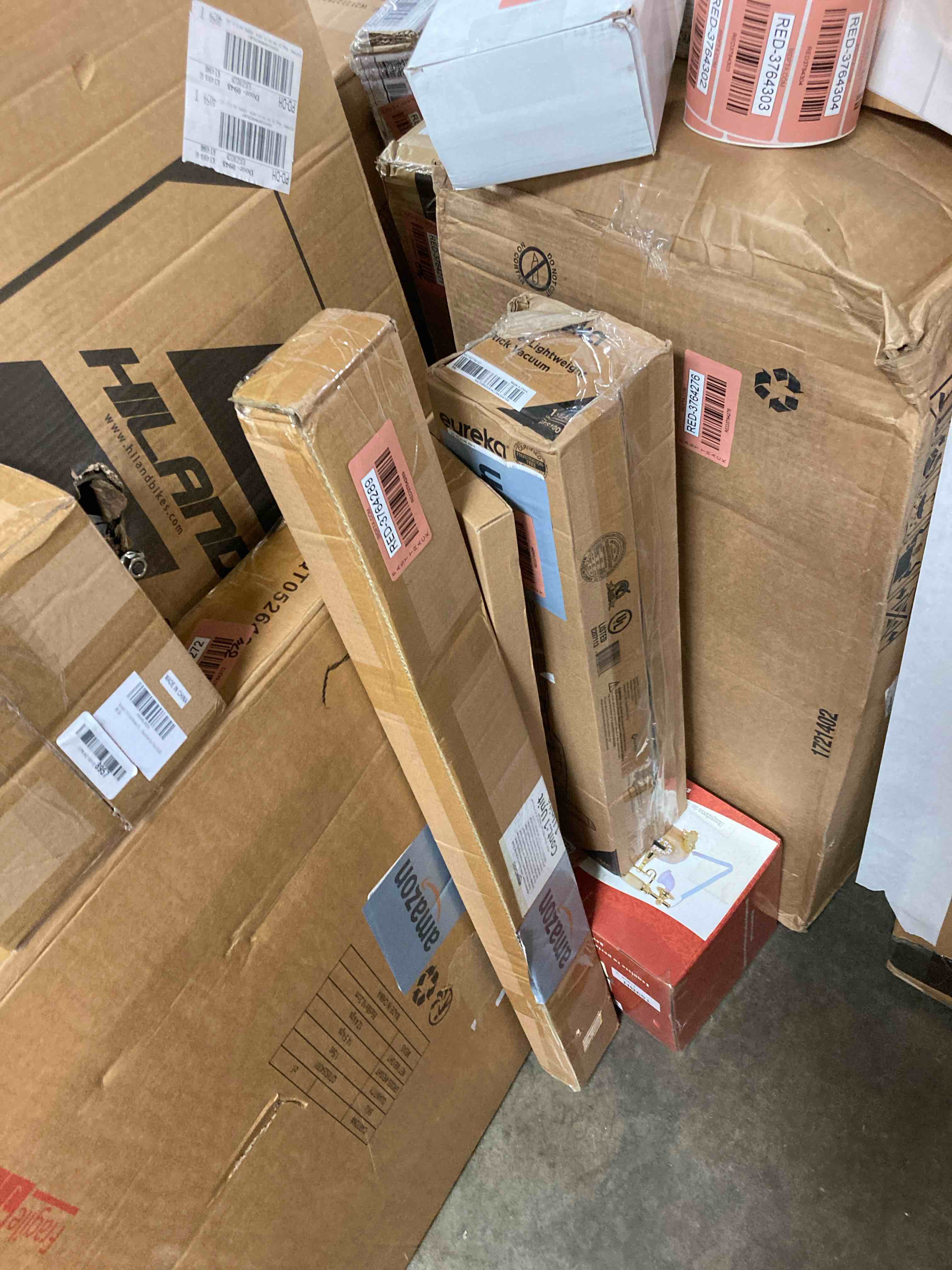 https://s3.amazonaws.com/lotting-images-prod/phillipi/RED3764289_1741984306871.jpeg