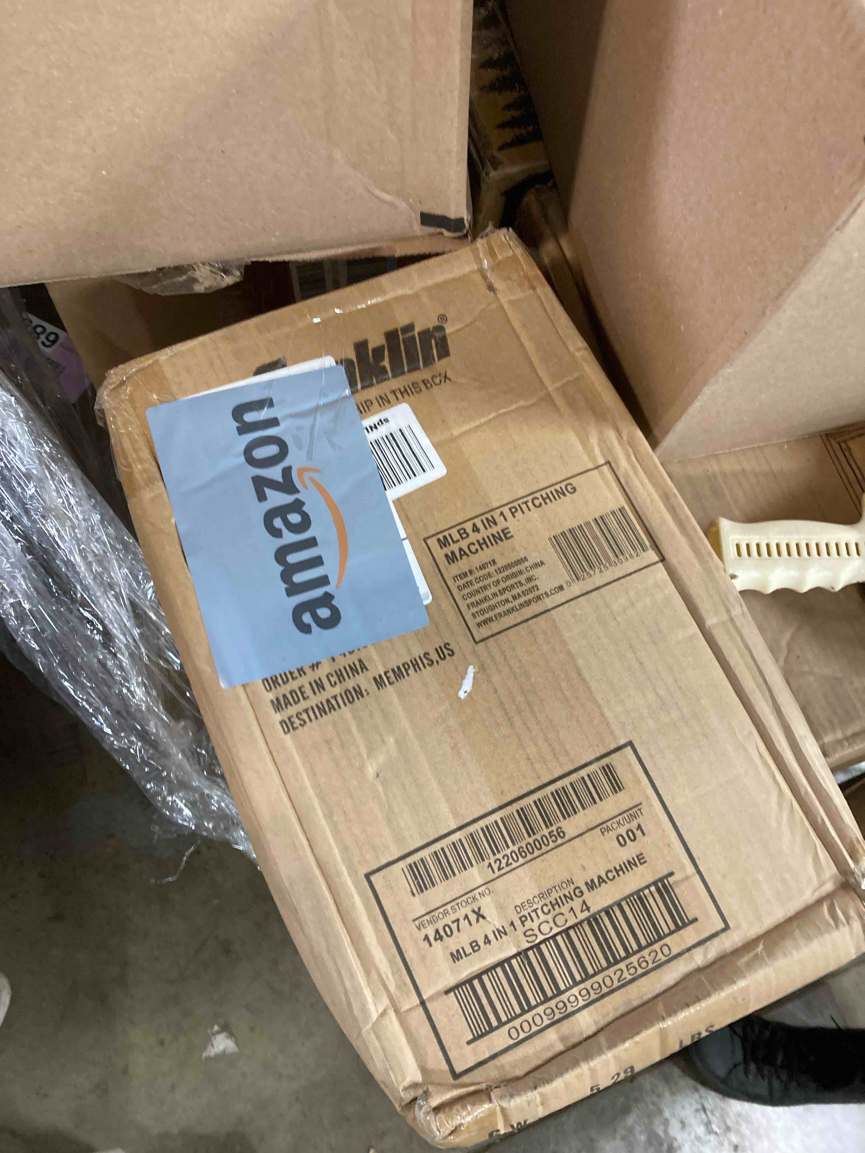 https://s3.amazonaws.com/lotting-images-prod/phillipi/RED3764298_1741984715650.jpeg