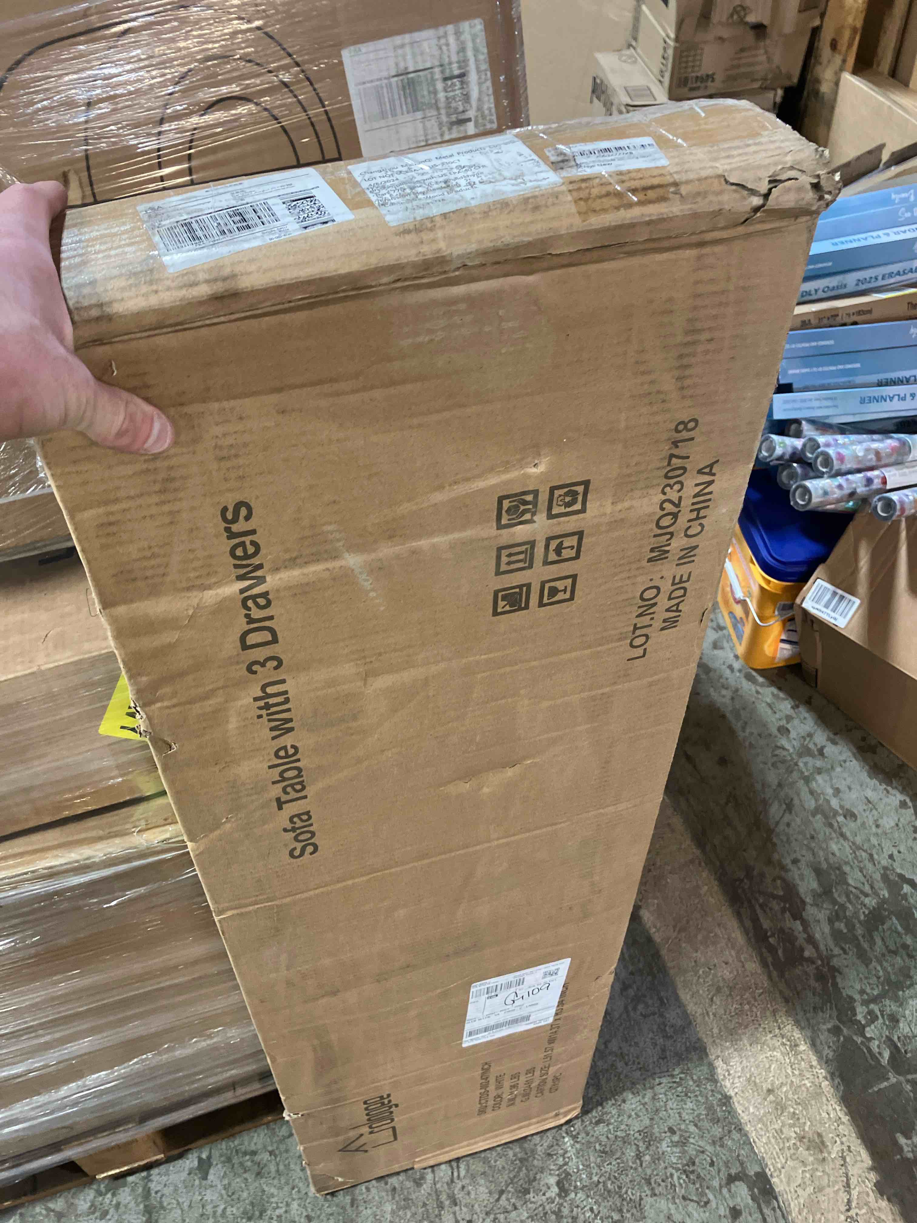 https://s3.amazonaws.com/lotting-images-prod/phillipi/RED3764631_1742922539164.jpeg