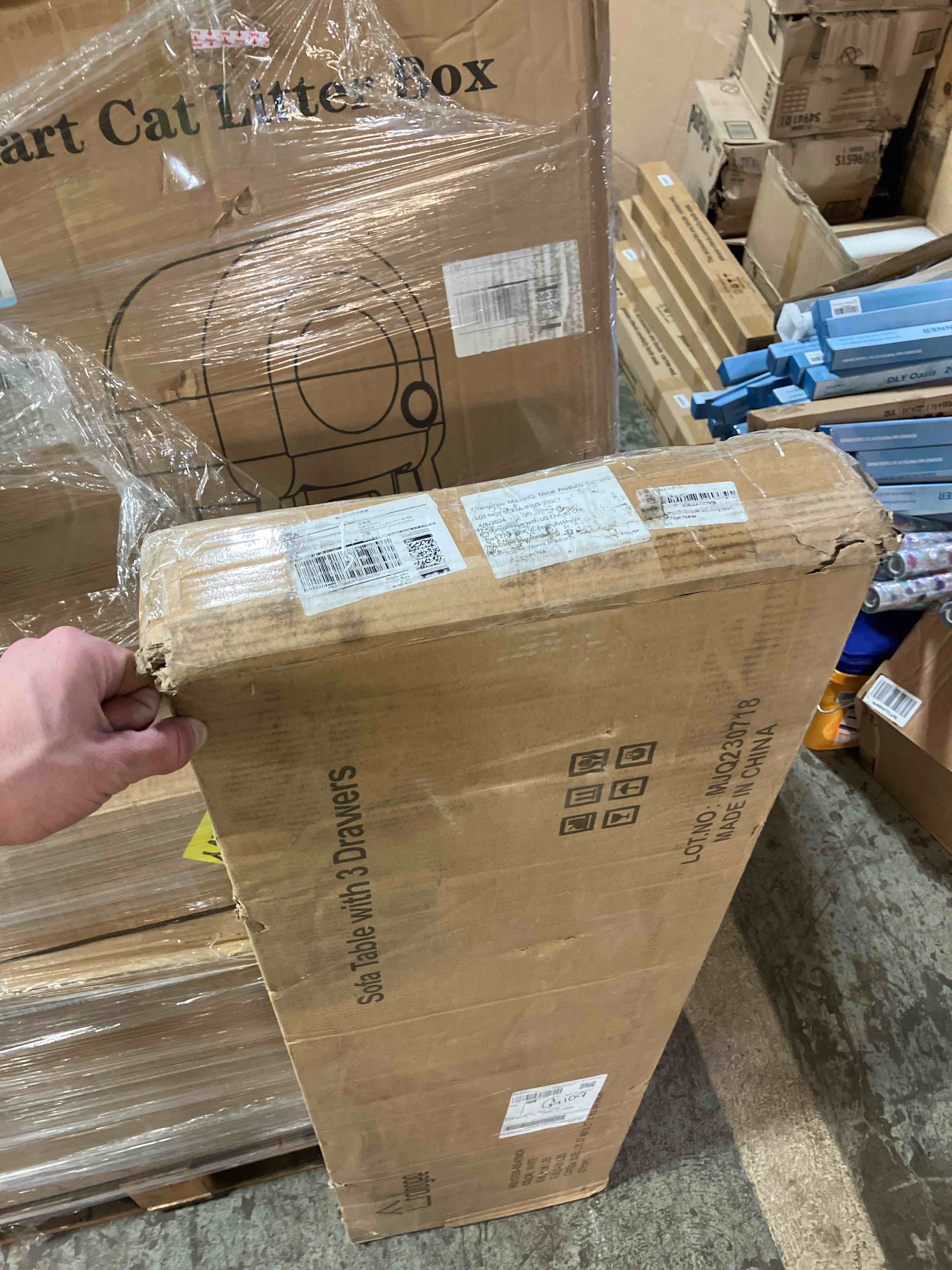 https://s3.amazonaws.com/lotting-images-prod/phillipi/RED3764631_1742922543671.jpeg