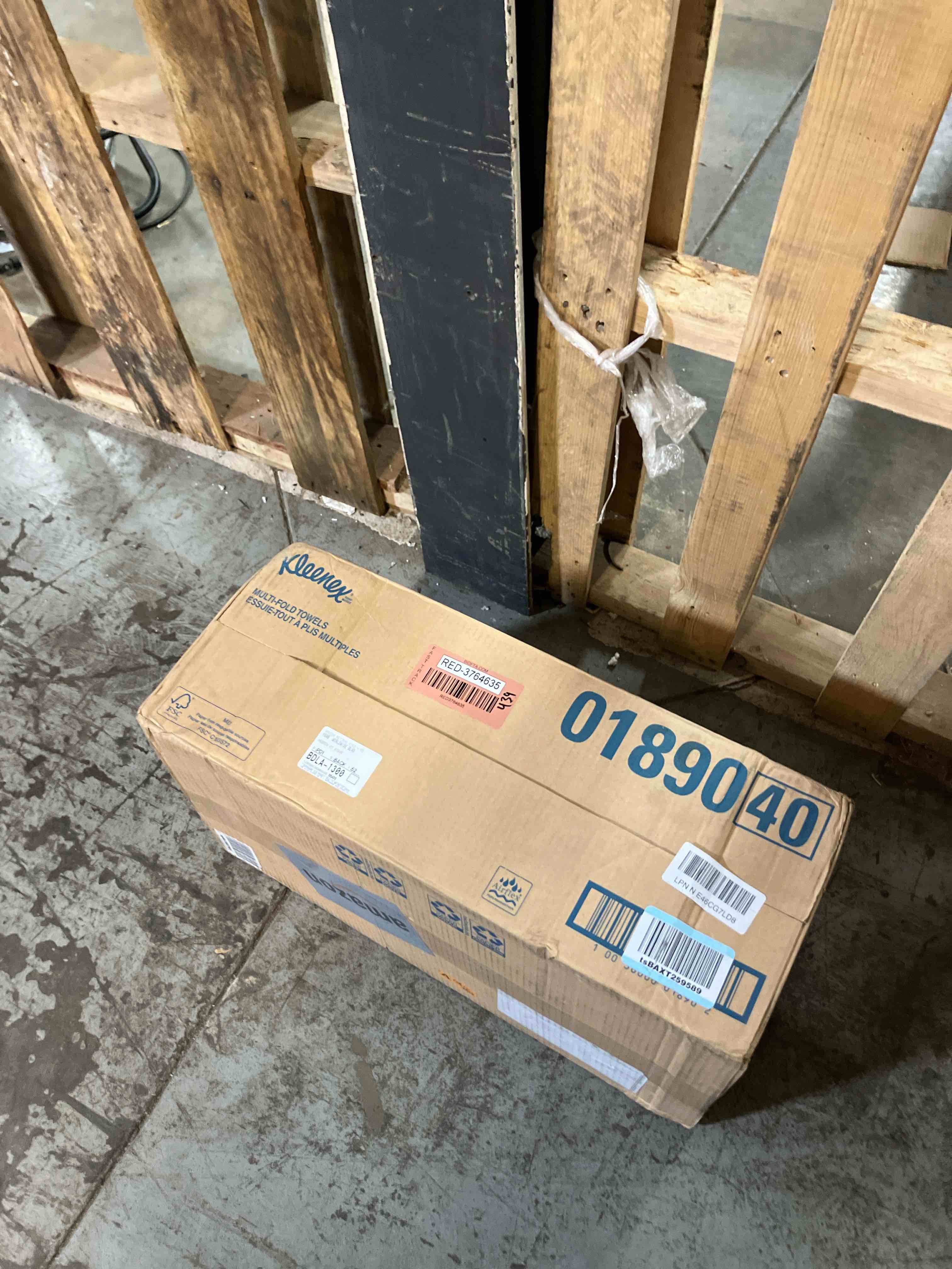 https://s3.amazonaws.com/lotting-images-prod/phillipi/RED3764635_1743002391316.jpeg