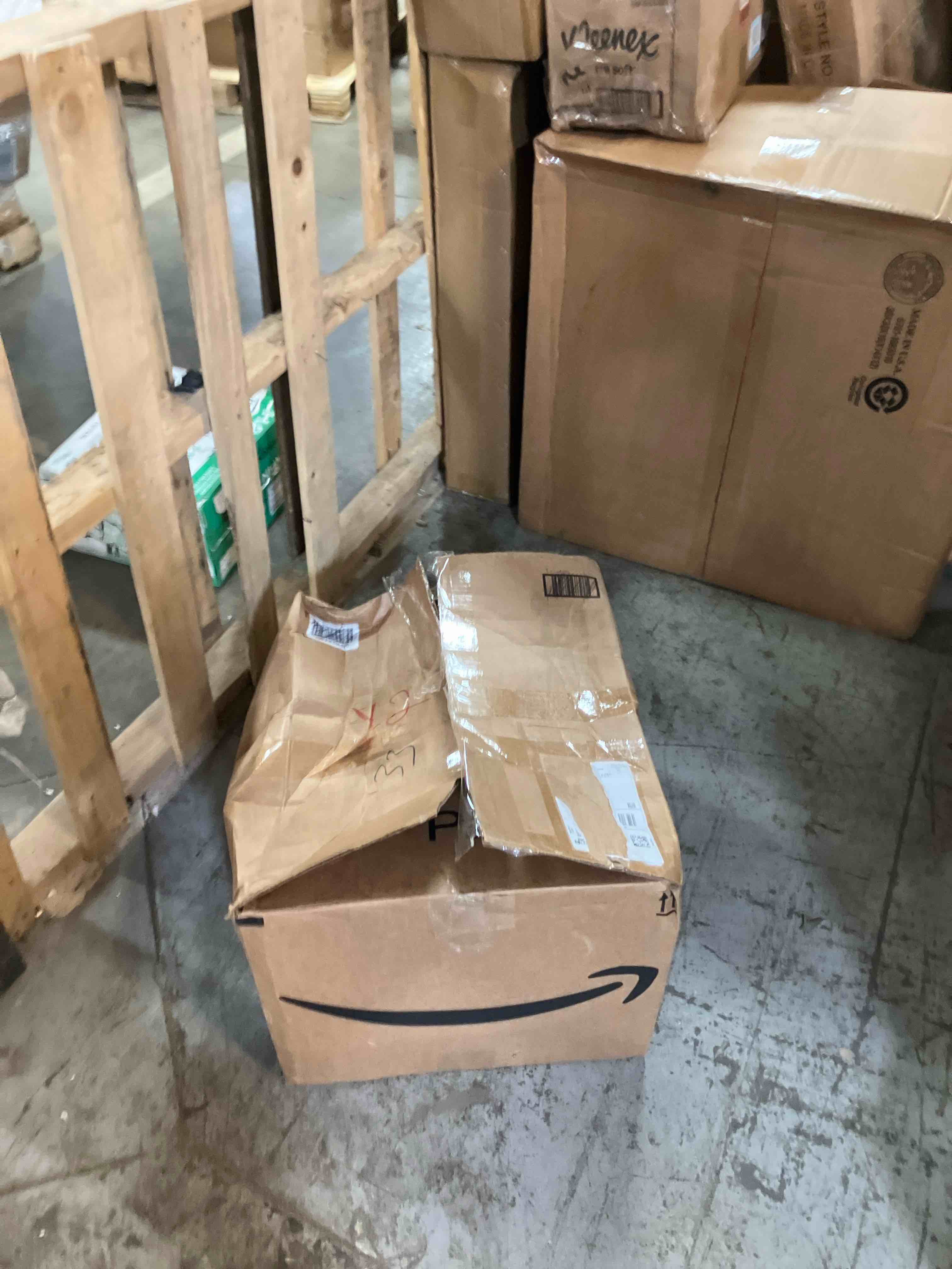 https://s3.amazonaws.com/lotting-images-prod/phillipi/RED3764637_1743002012582.jpeg