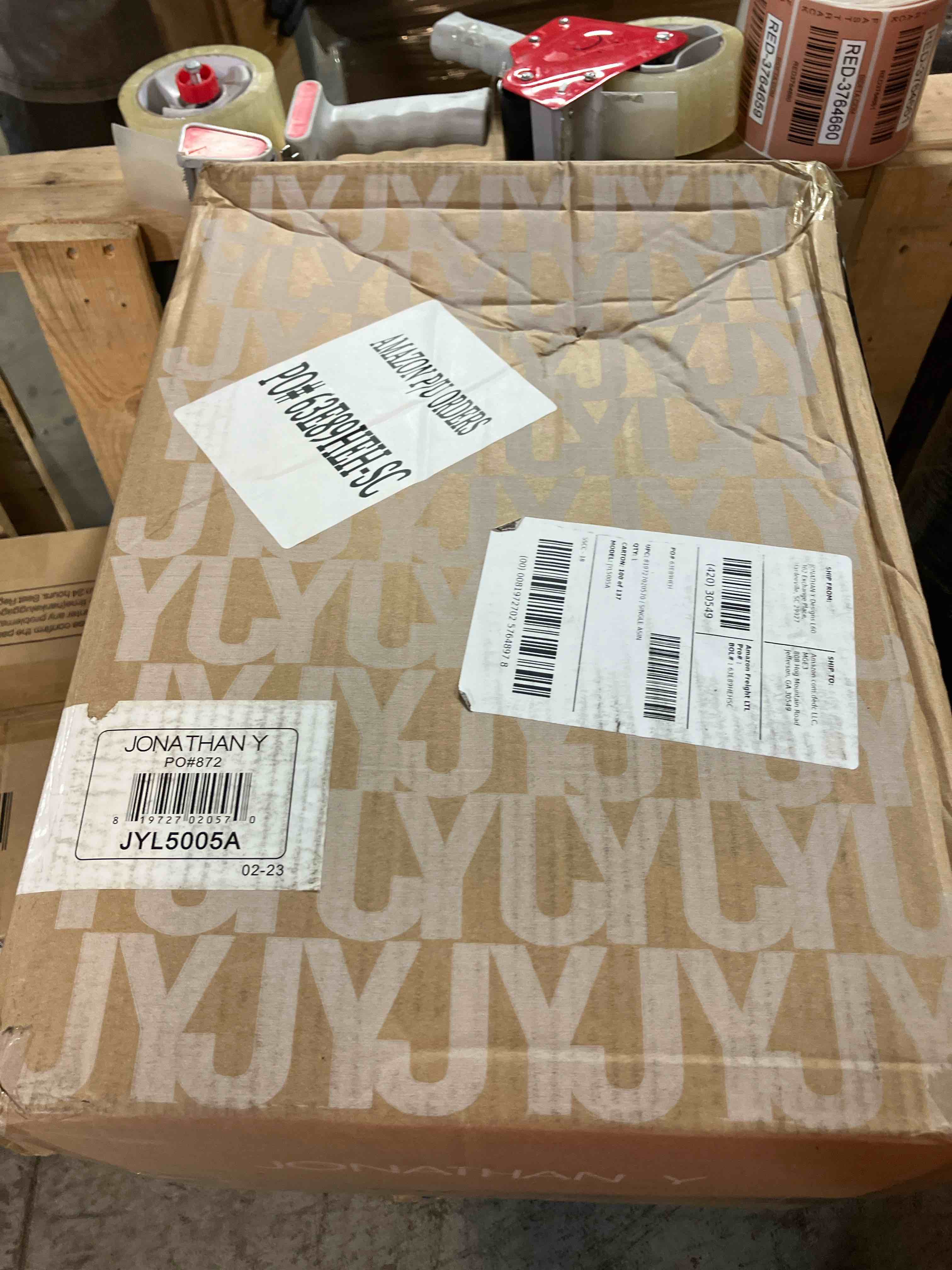 https://s3.amazonaws.com/lotting-images-prod/phillipi/RED3764646_1743003860476.jpeg