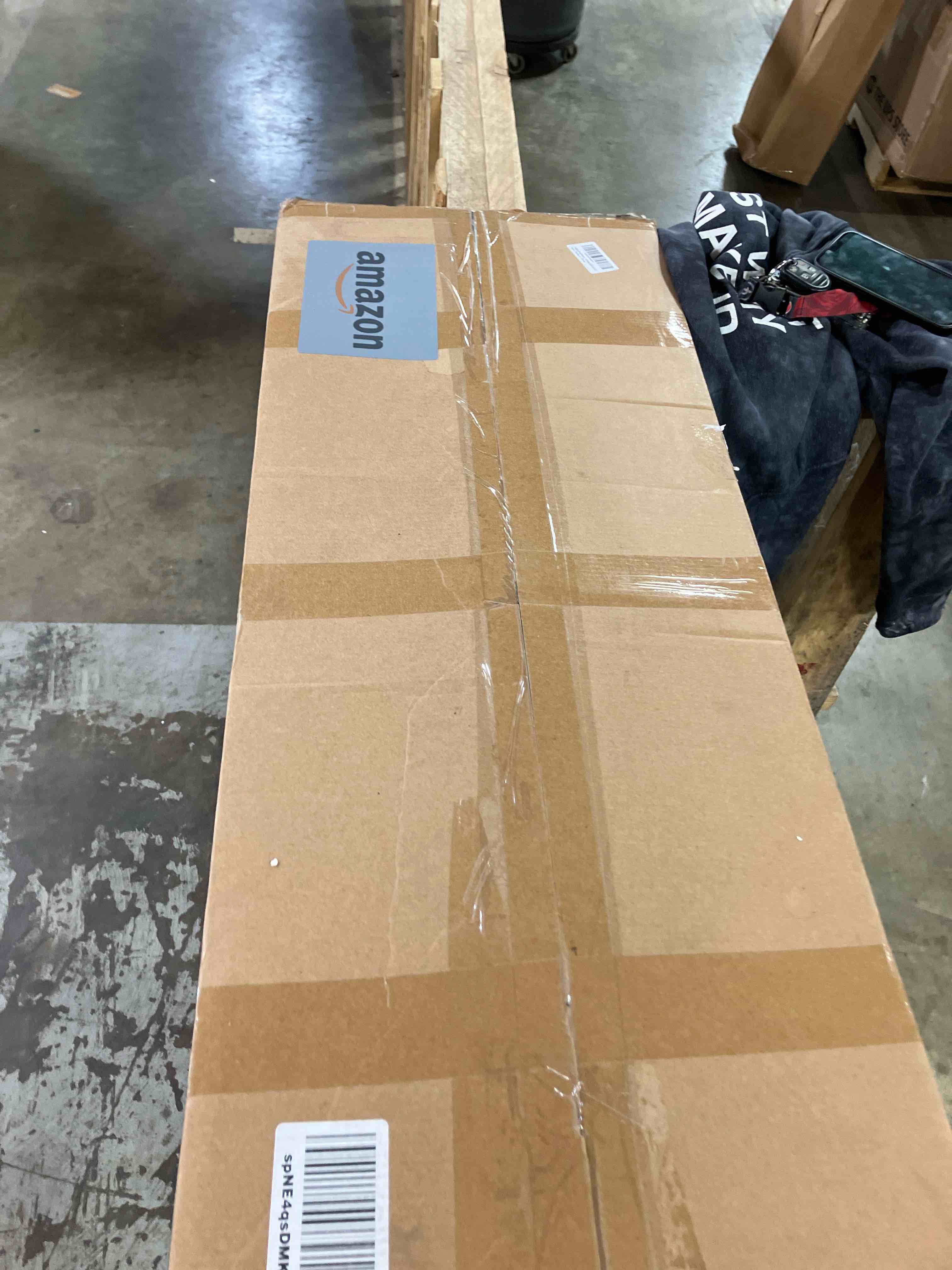 https://s3.amazonaws.com/lotting-images-prod/phillipi/RED3764655_1743002732269.jpeg